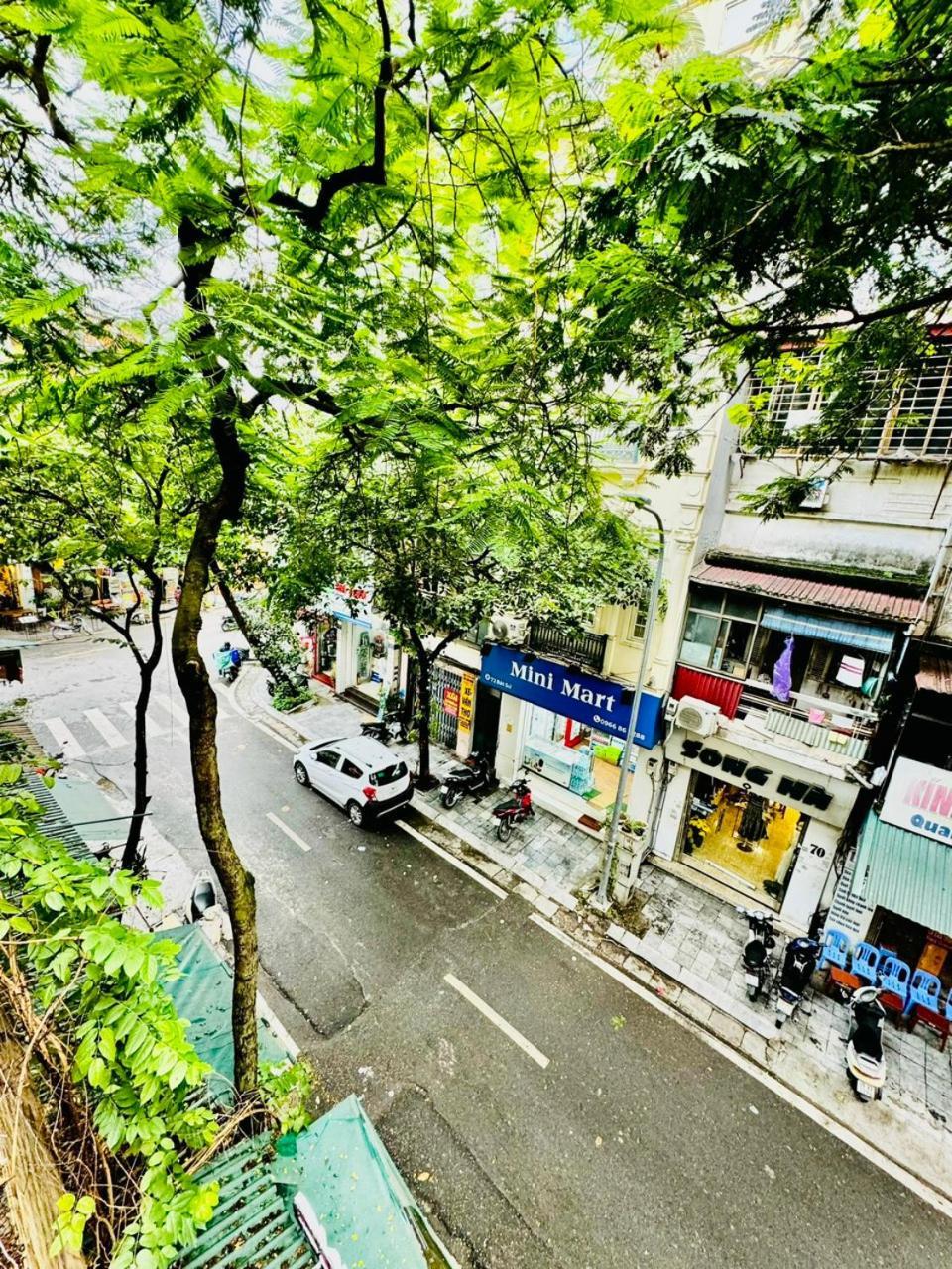 Old Quarter Autumn House Hanoi