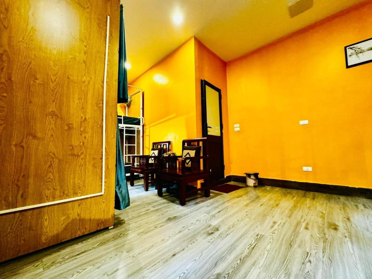 Old Quarter Autumn House Apartment *