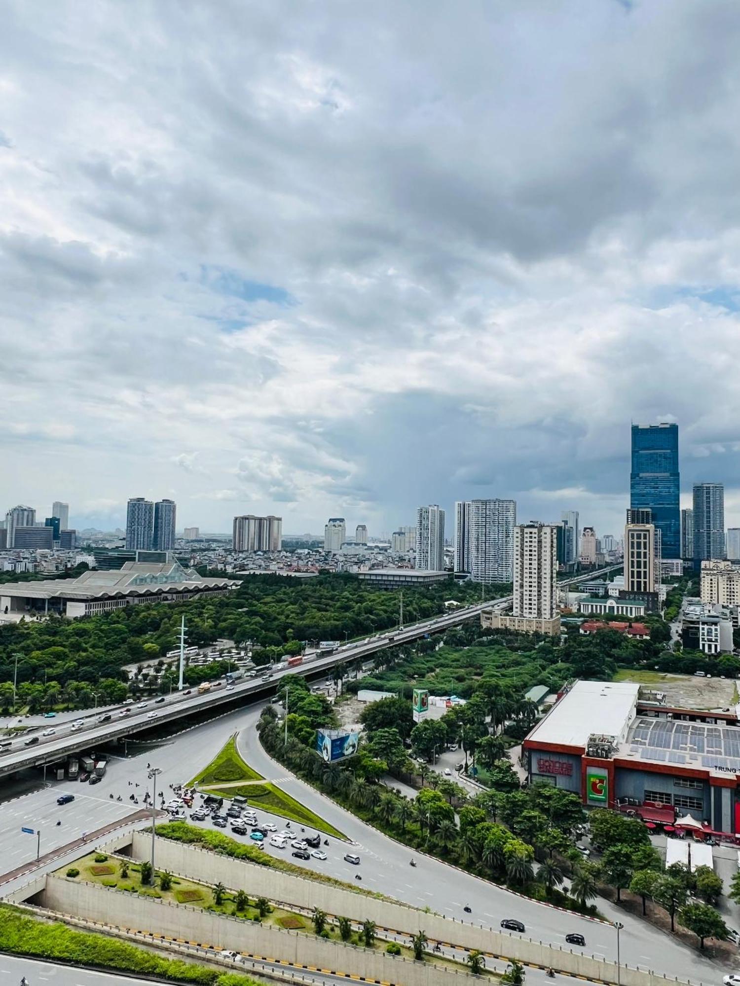 Daniel - D'capitale Ha Noi
