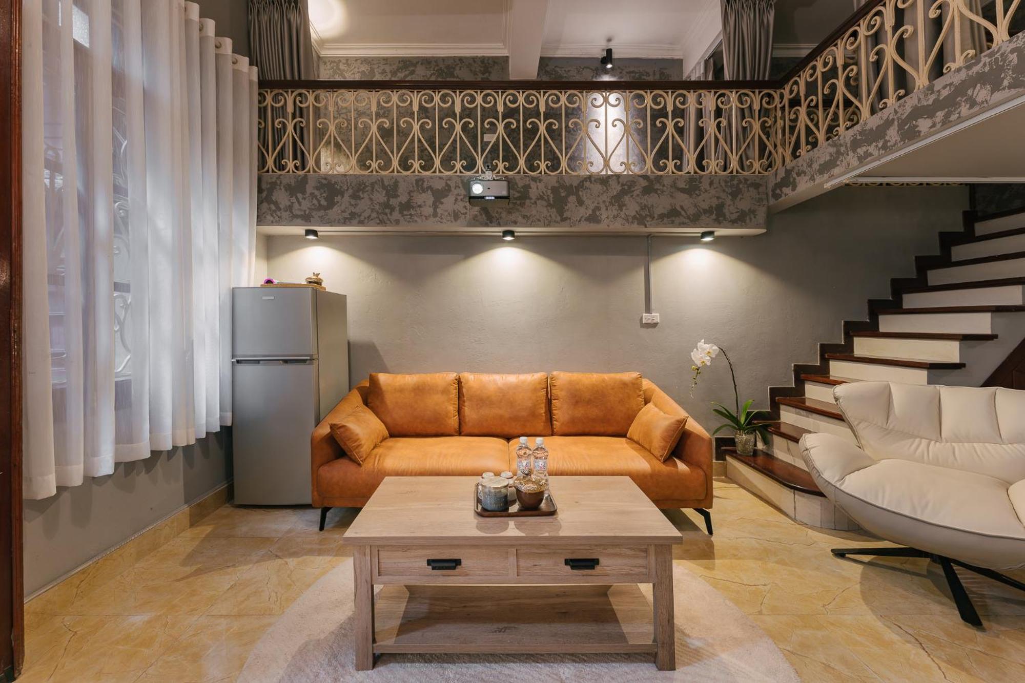 Joie Duplex-heart Of Hanoi-2min To And Night Market-home Cinema Apartment Hanoi