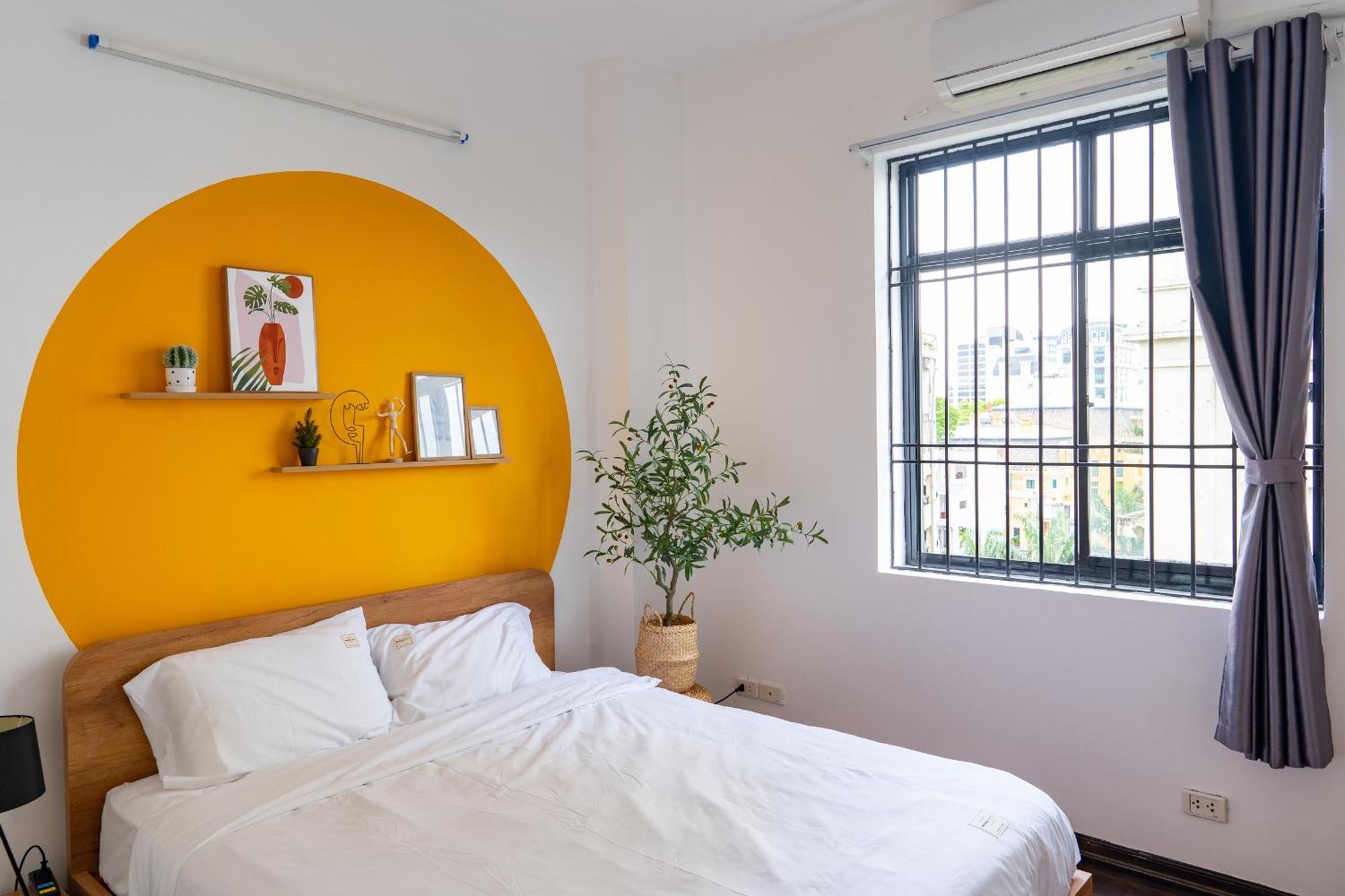 Spacious Hoan Kiem Apartment Hanoi