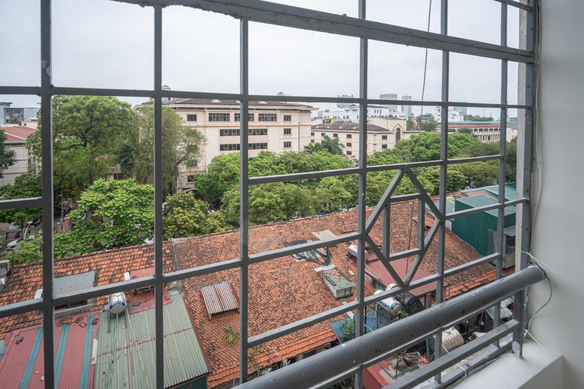 Spacious Hoan Kiem * Hanoi