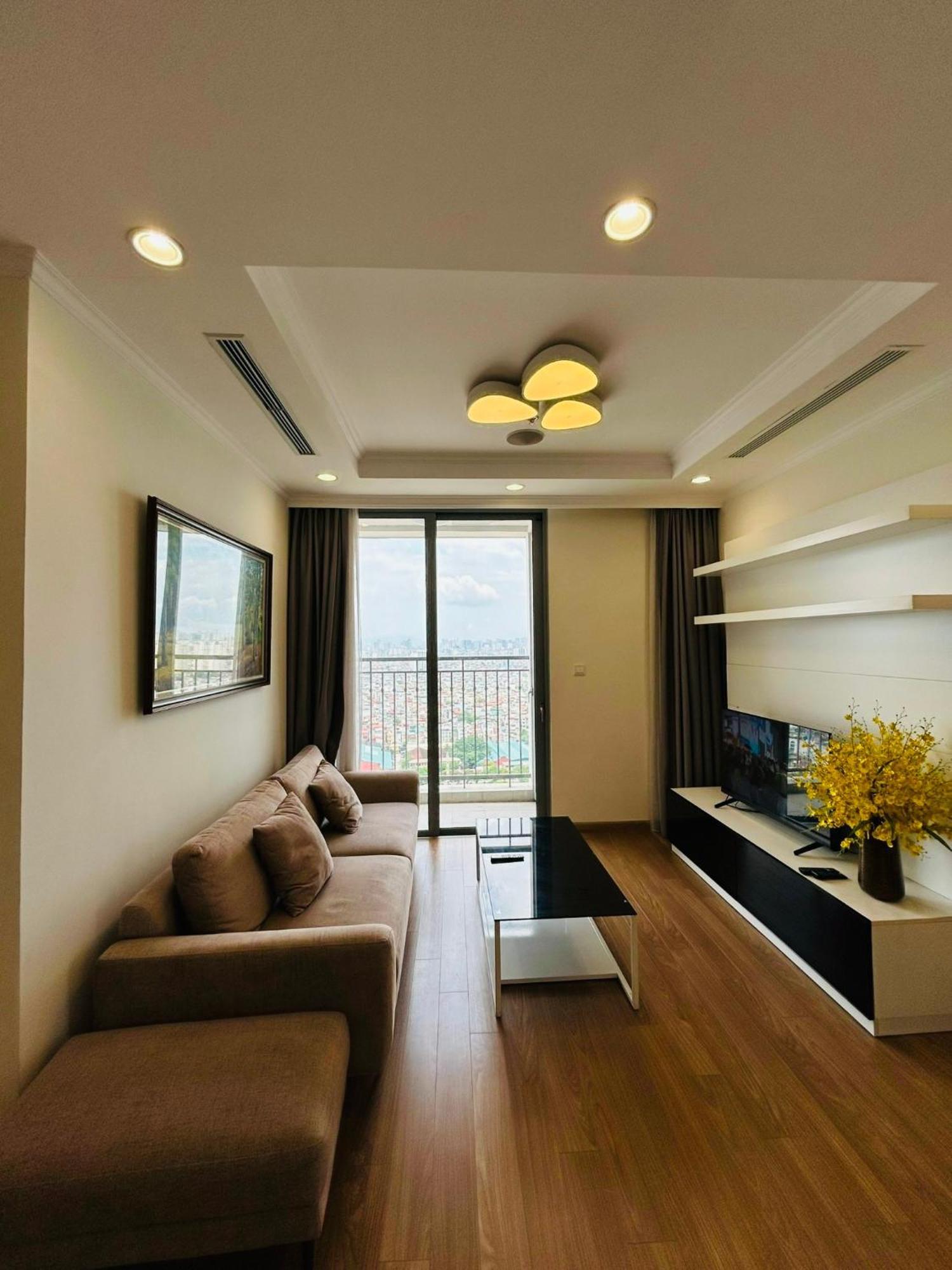 Apartment 3br Times Netflix Balcony *