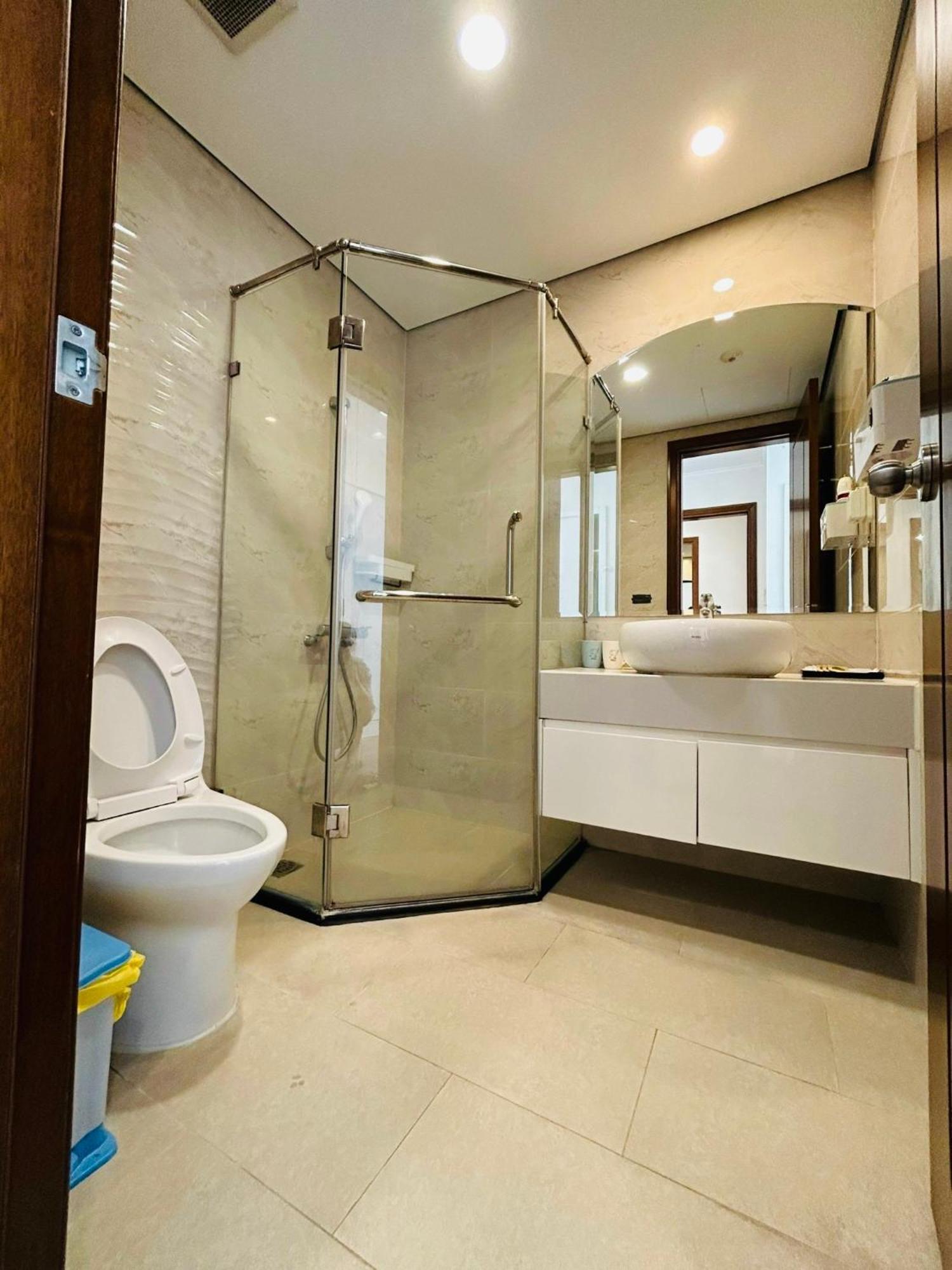 3br Times Netflix Balcony Hanoi