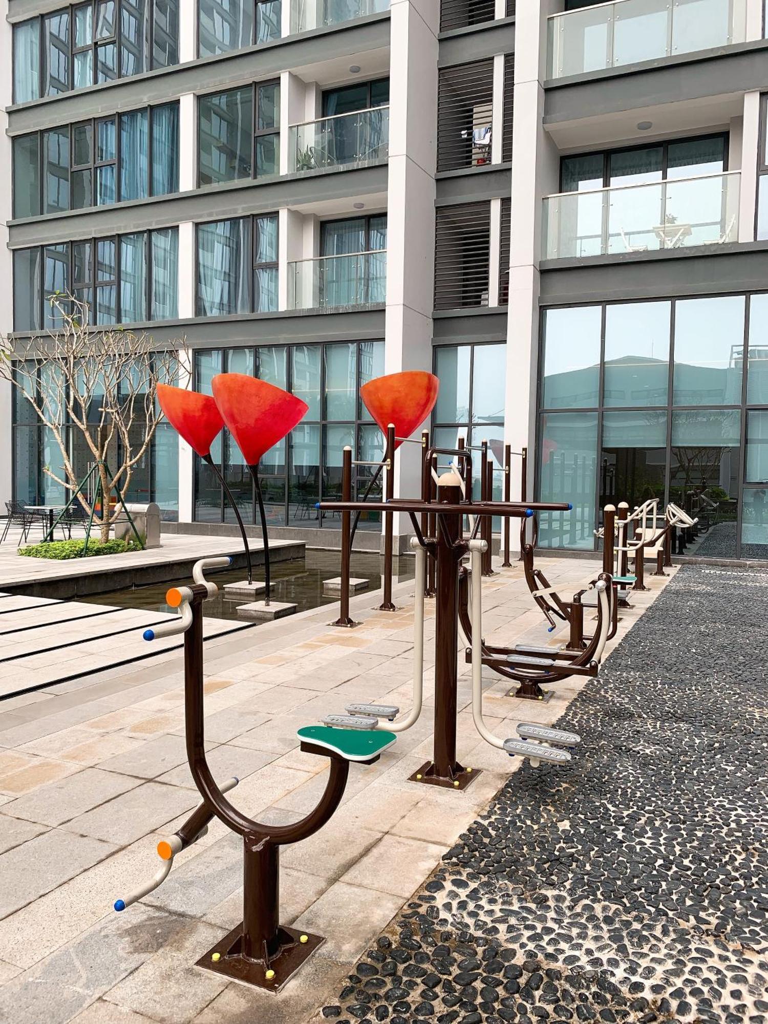 Luxury In Vinhomes Metropolis Near Lotte *