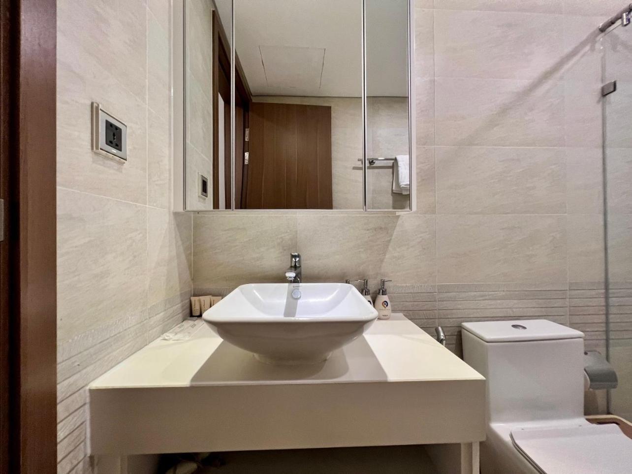 Vinhomes Metropolis Luxury 4 Br * Hanoi
