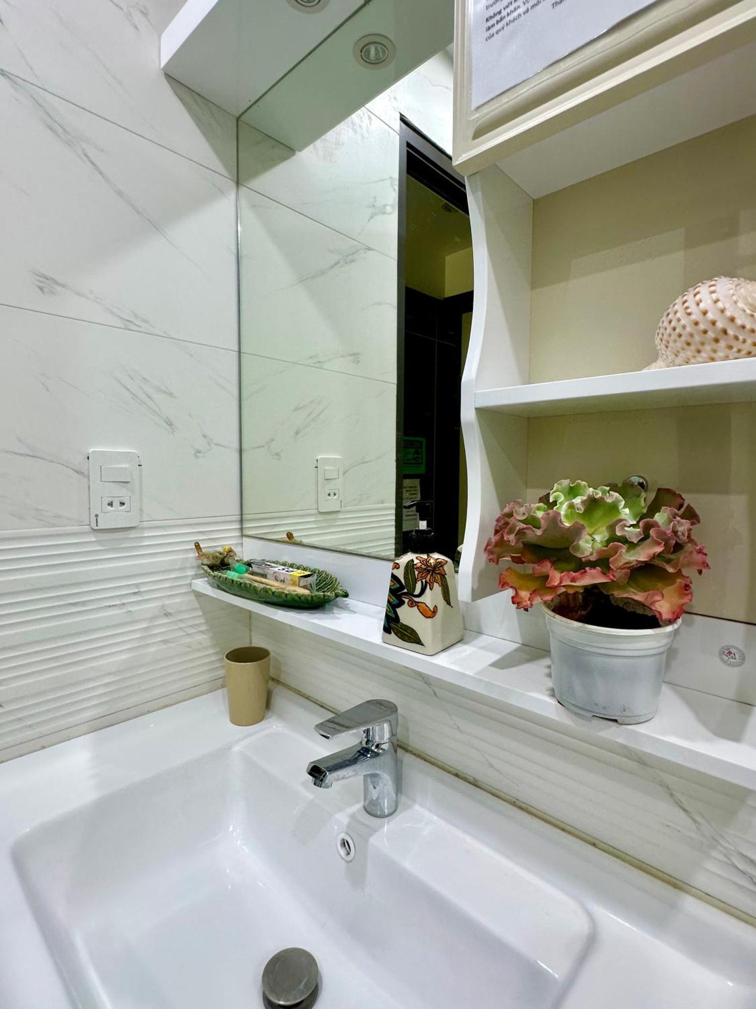 Homestay Dahlia Tay Ho