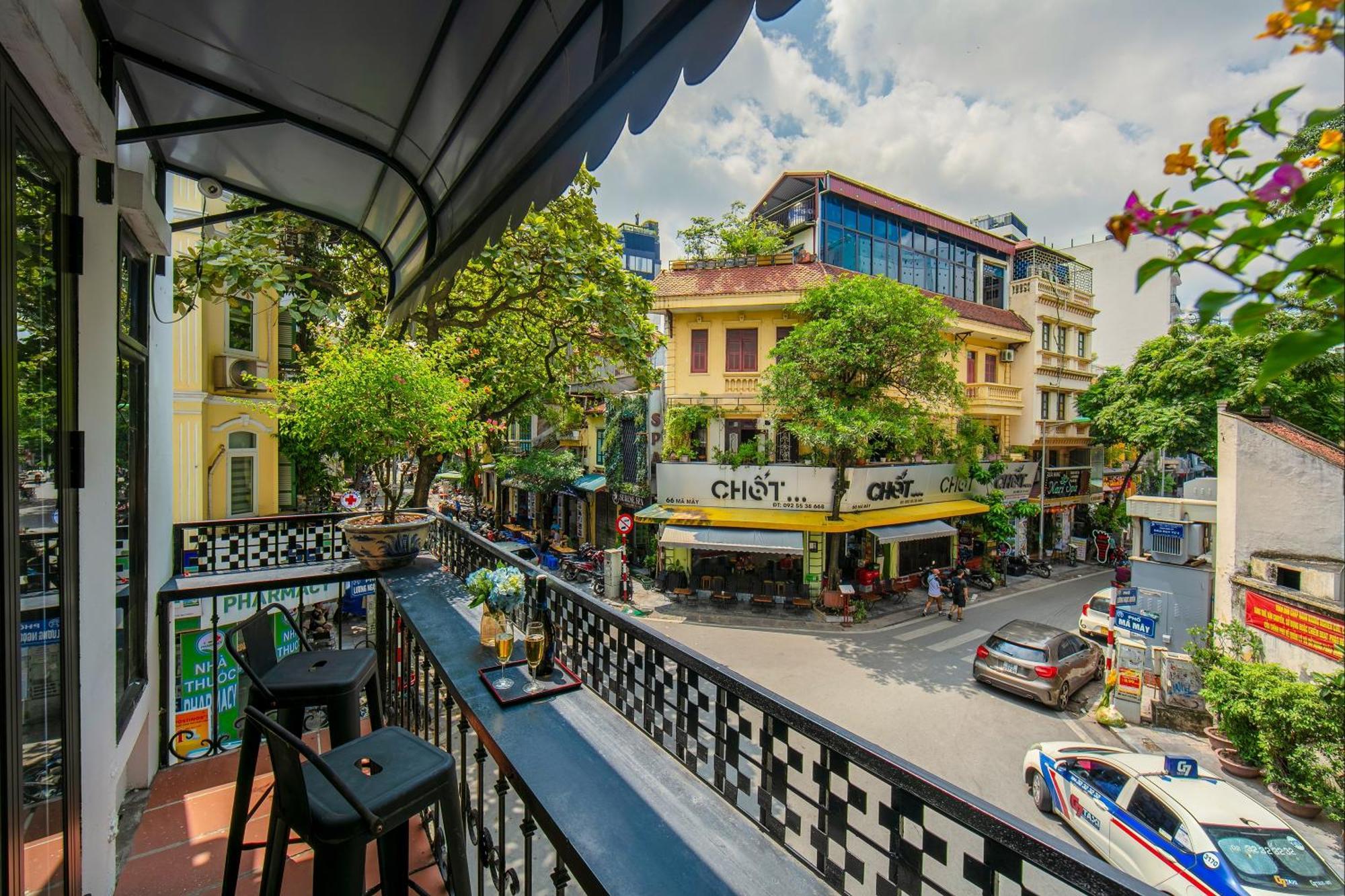 Hotel Tunger Grand & Travel 4*