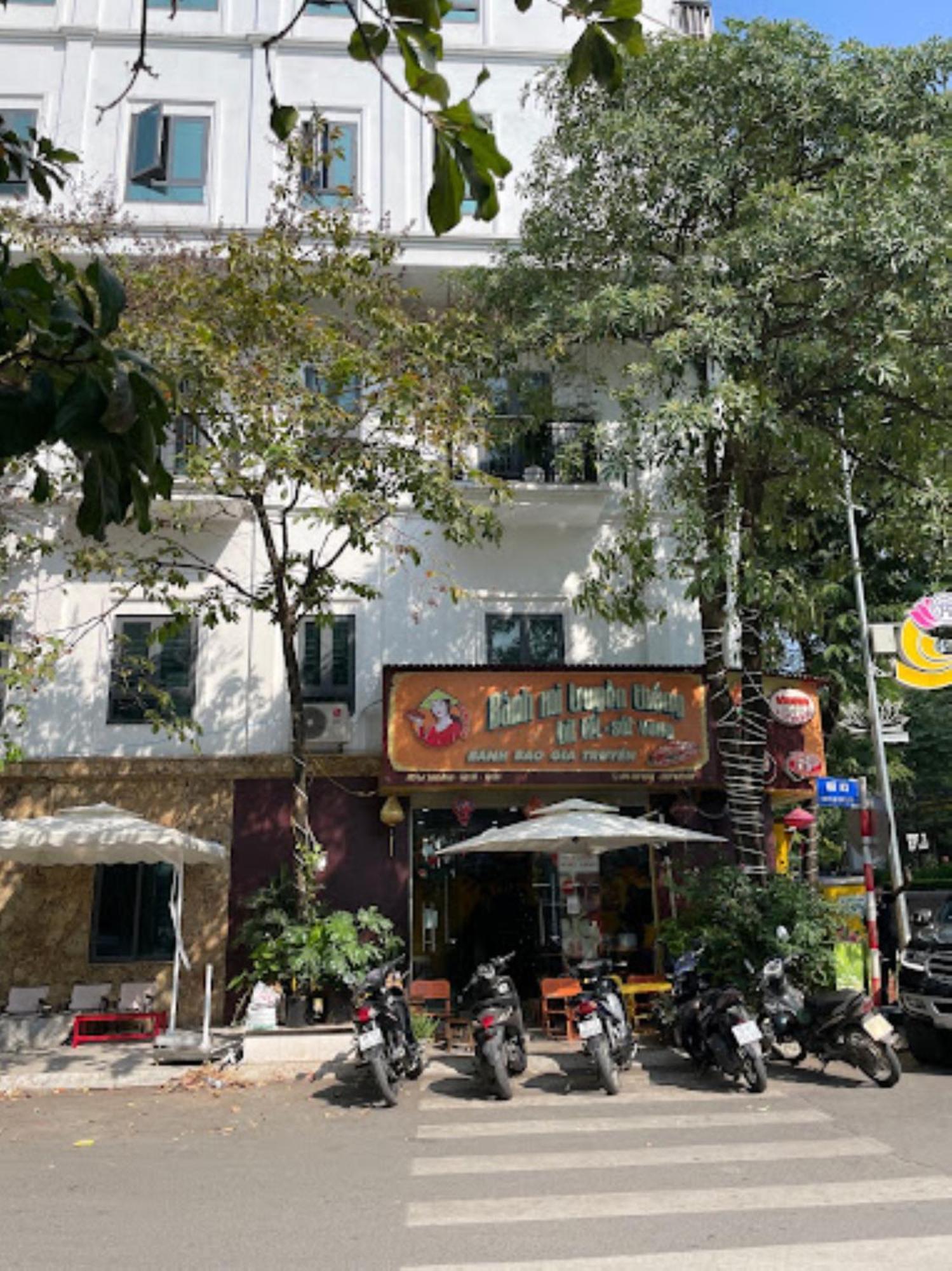 Thai Hoa * Hanoi