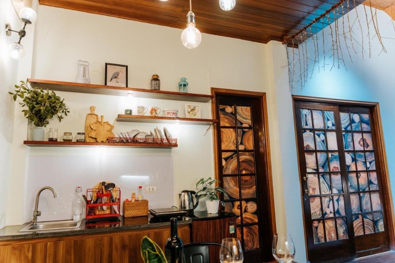 Anhouse - Wooden Apartment, Netflix, Bright Balcony Hanoi