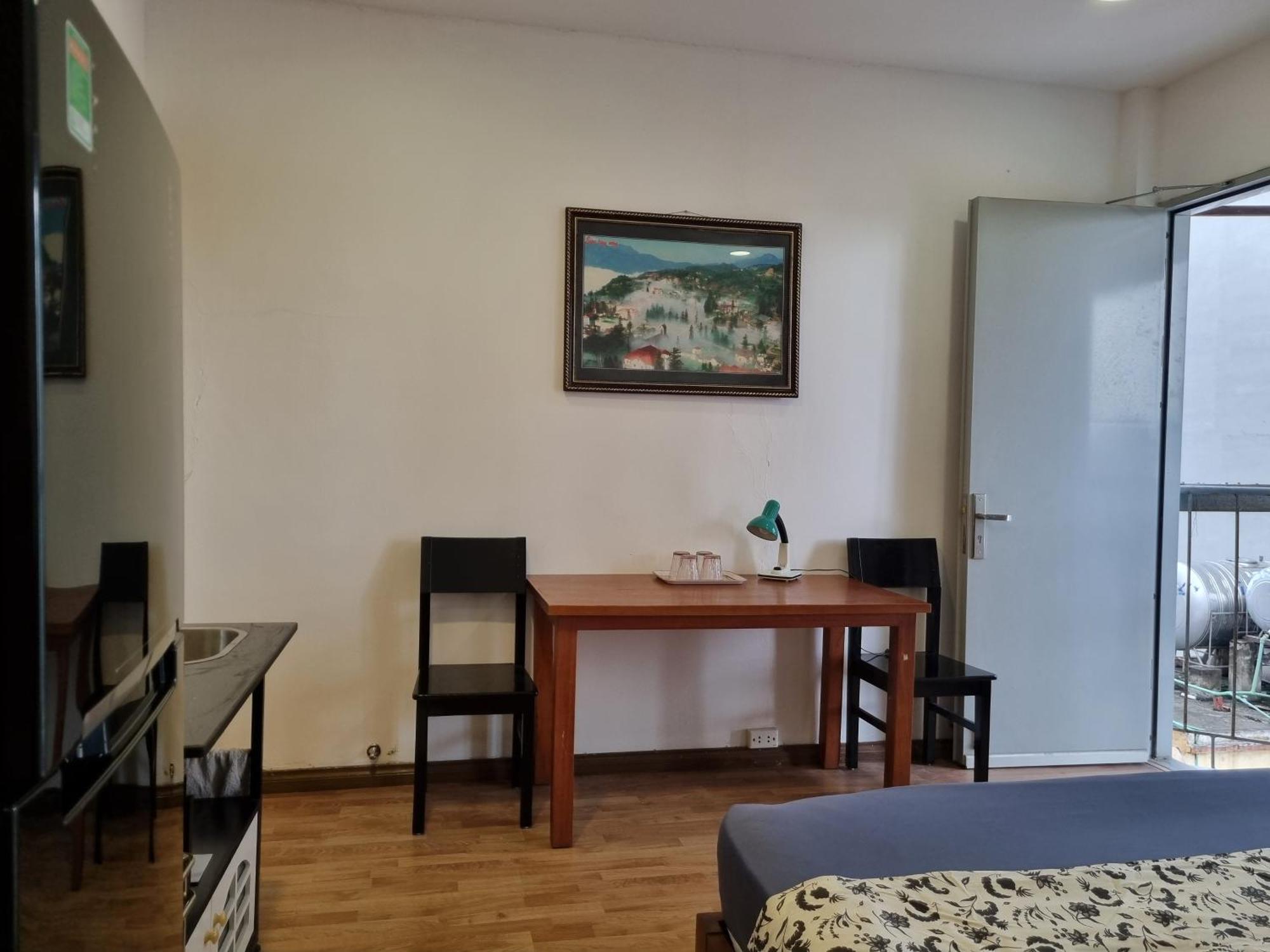 Price Ho Guom For Long Apartment *
