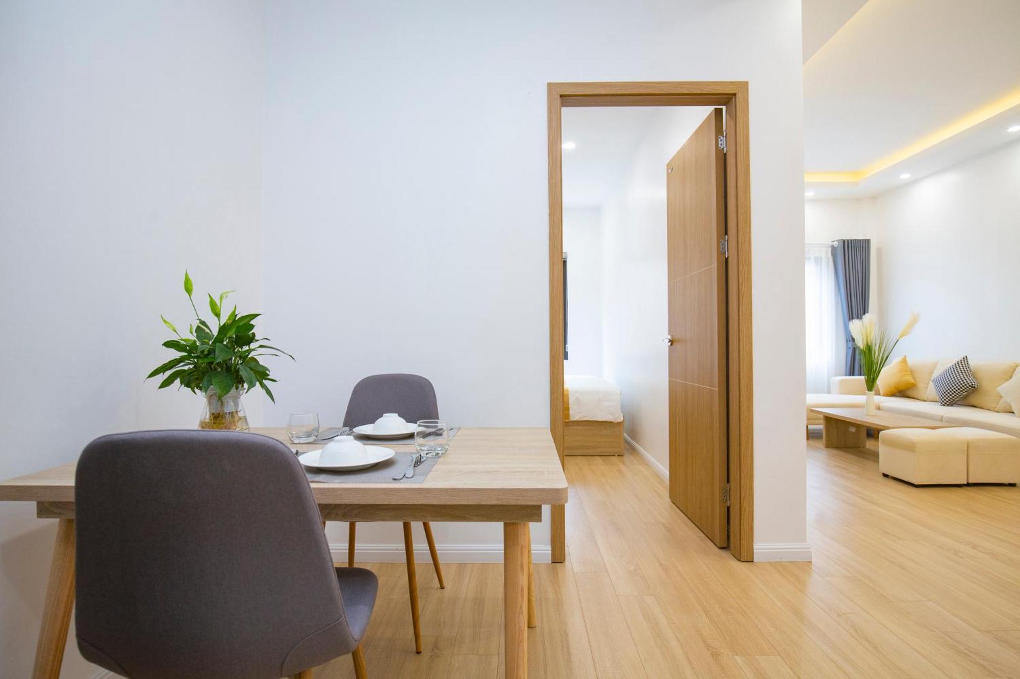 Sumitomo 12- Apartment-535 Kim Ma Street * Hanoi