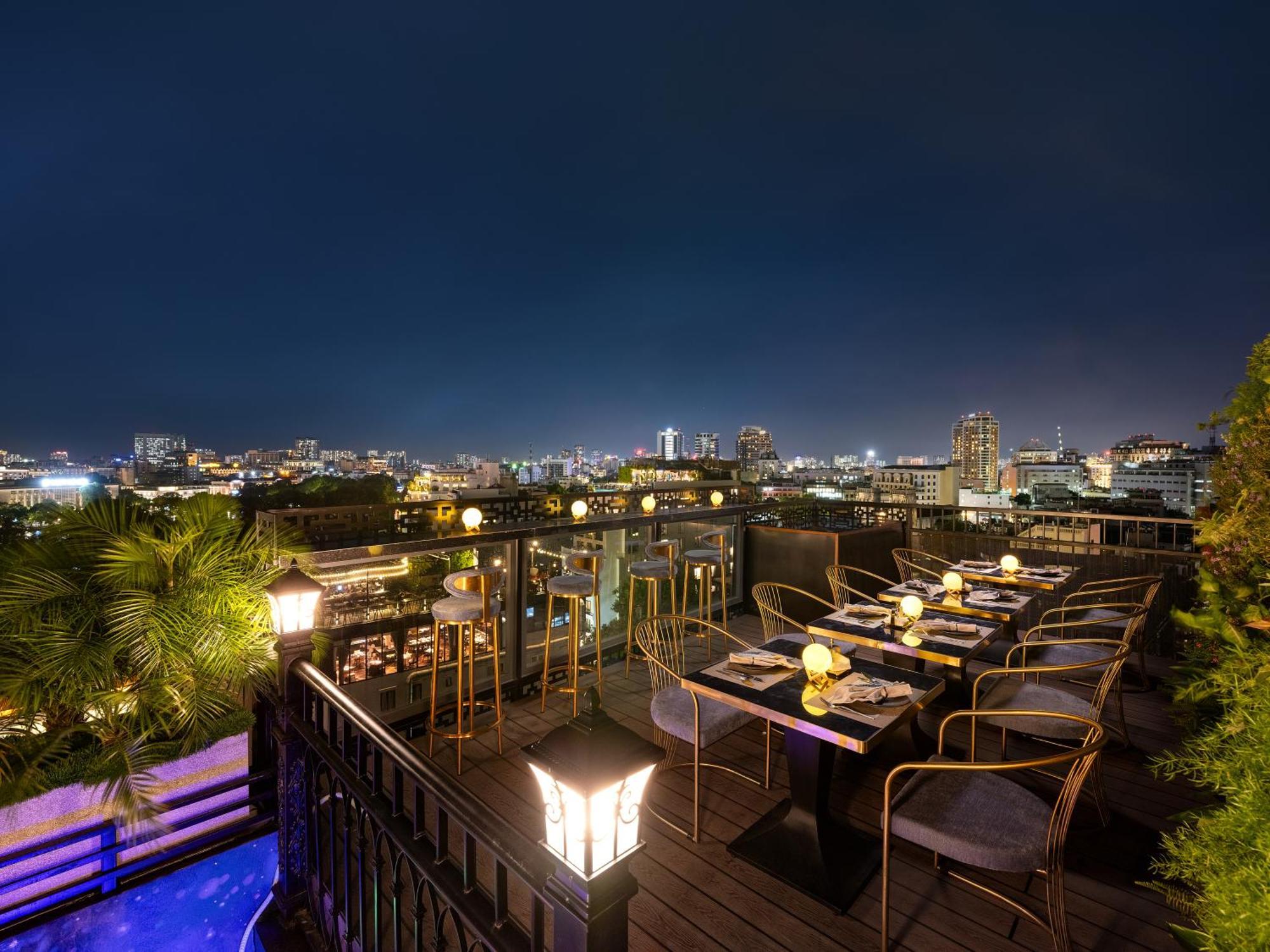L'signature & Hotel Hanoi