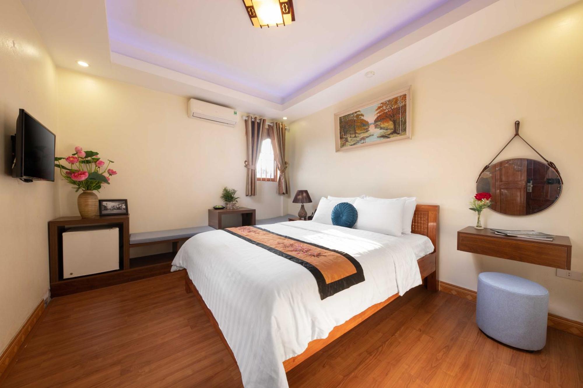 Hotel Viet Village Airport & Restaurants Hanoi