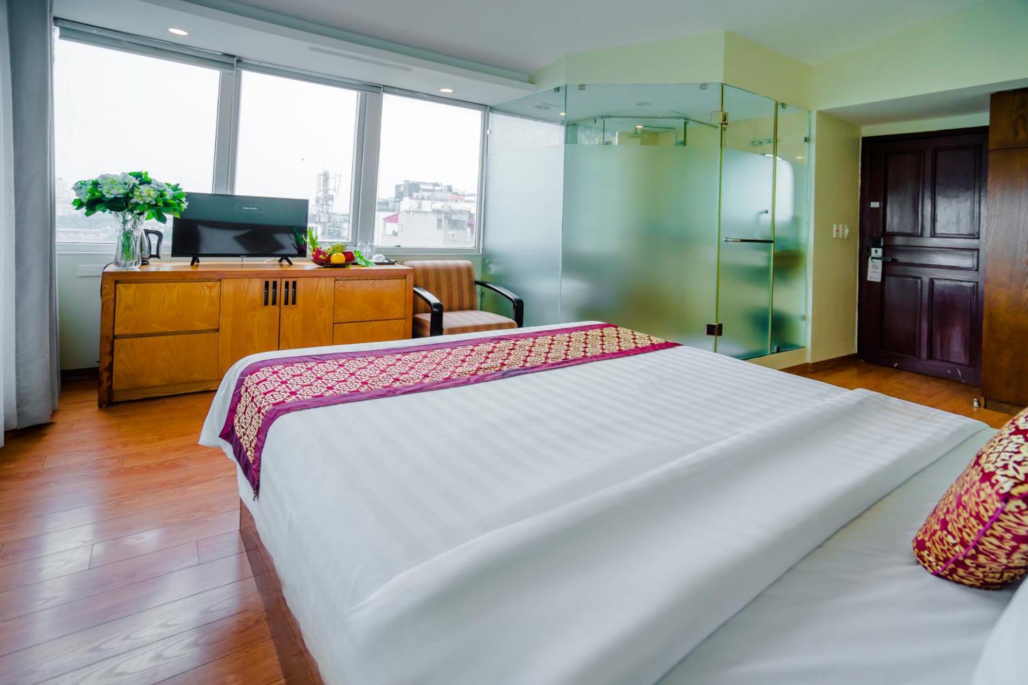 Ha Noi View & Travel Hotel 4*