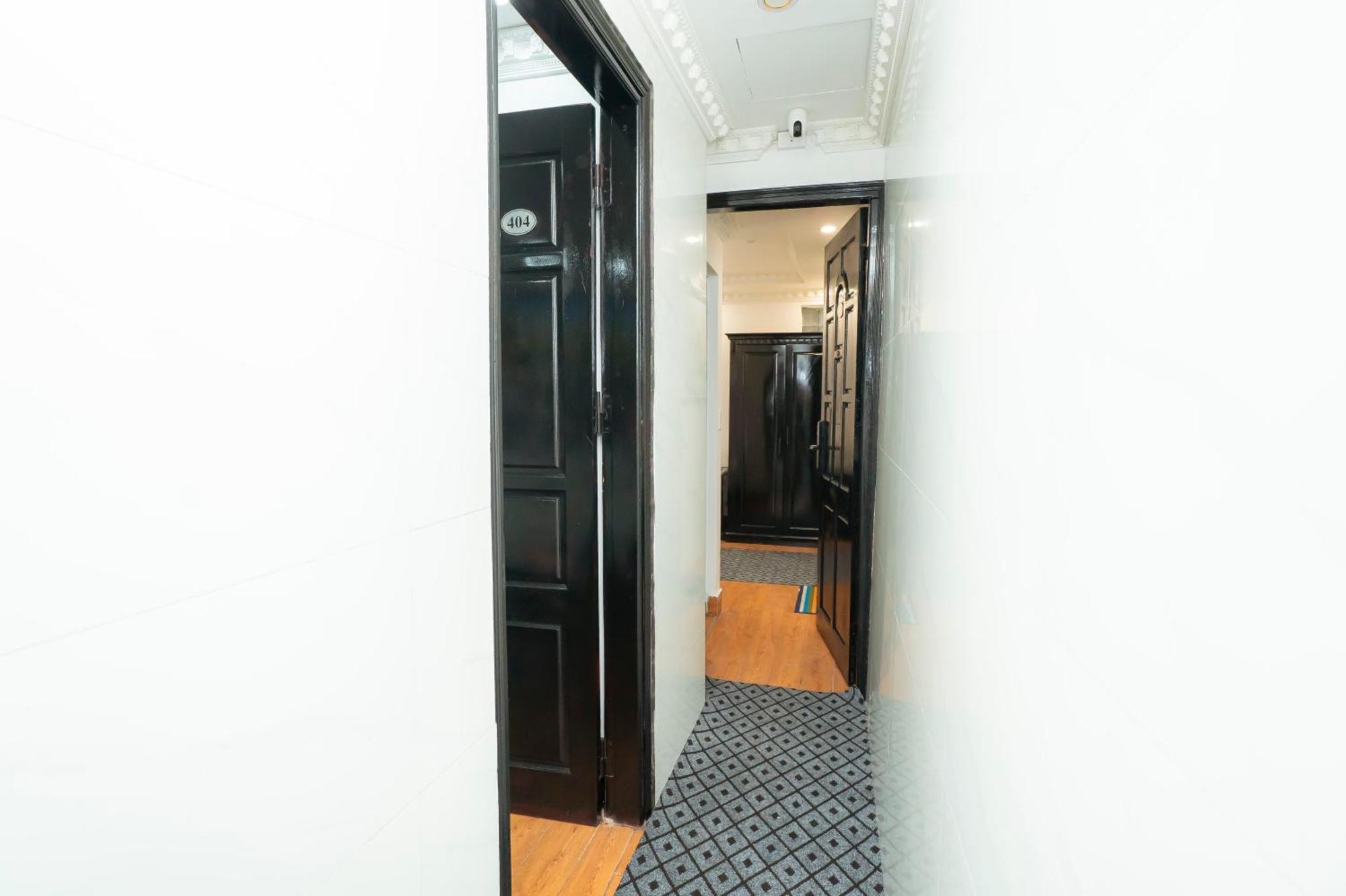Hotel Golden Rose Premium Hanoi