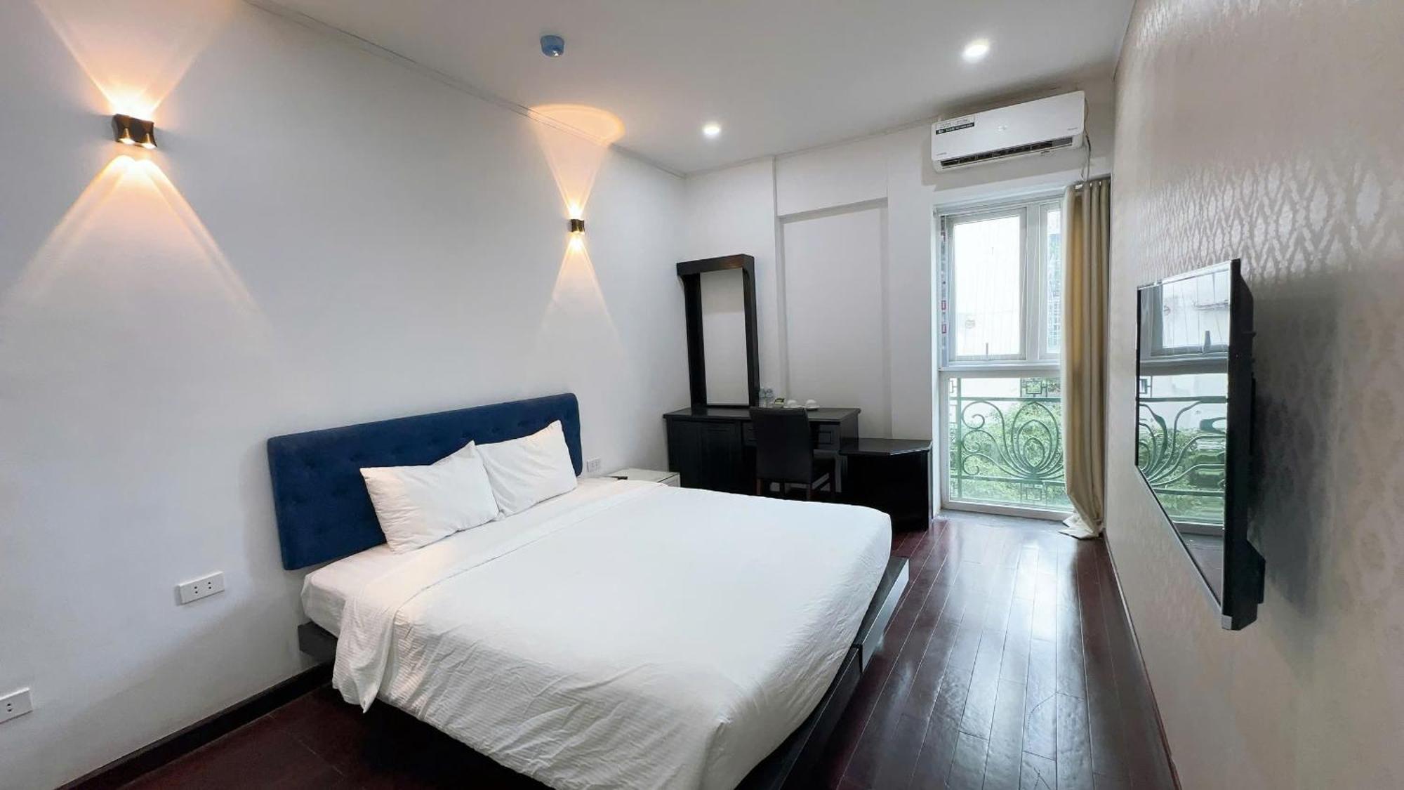 Traveller House Hotel