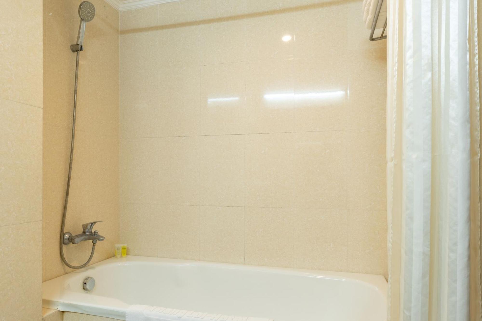 Hotel Thang Loi