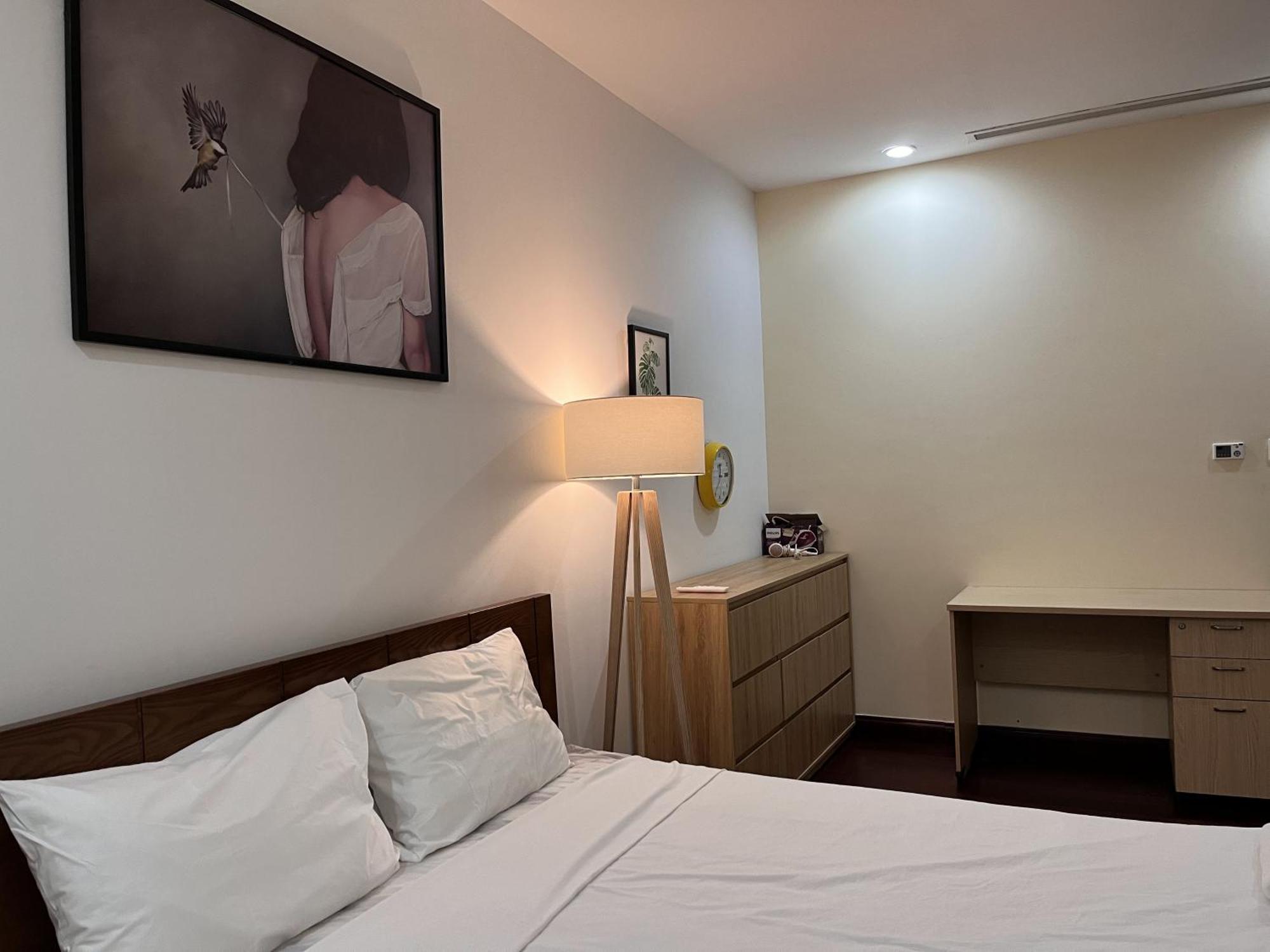 Vinhomes Royal 3 Br Hà Nội