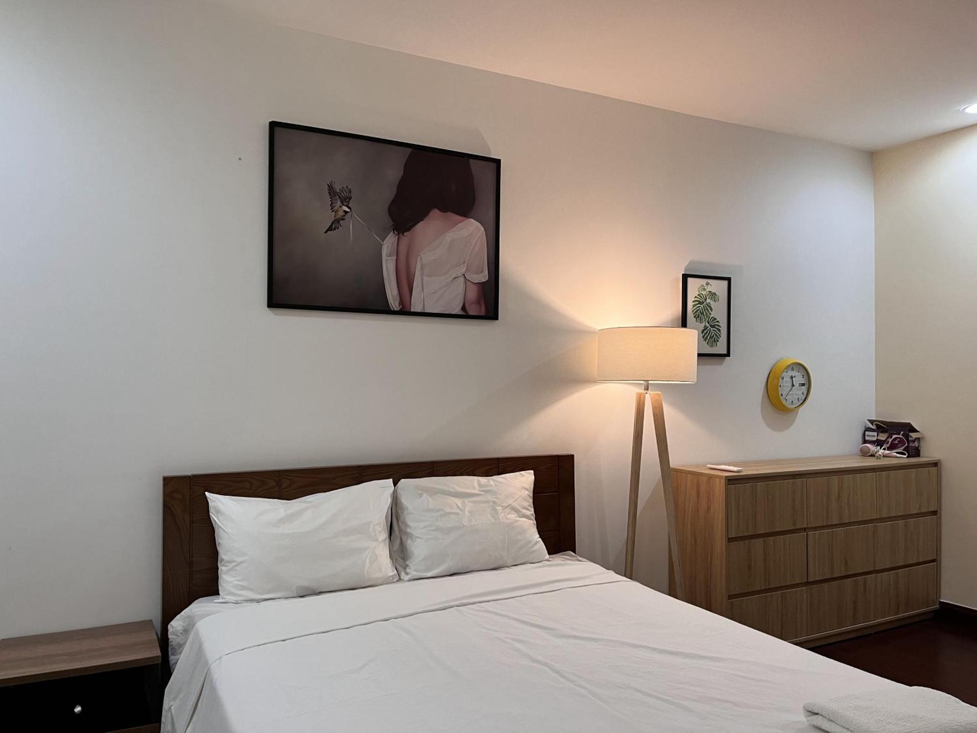 Căn hộ Vinhomes Royal 3 Br *
