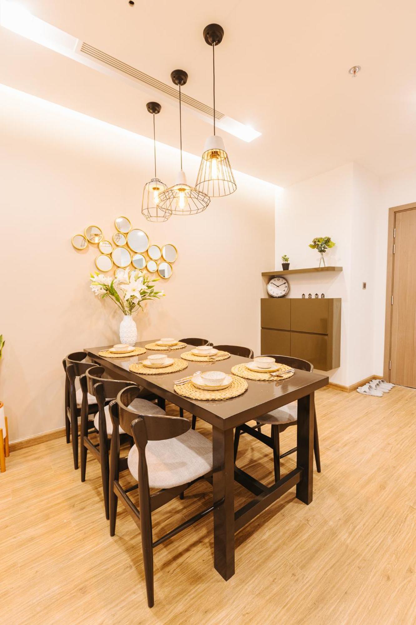 Lynn - Vinhomes Metropolis Near Lotte Center Apartment *