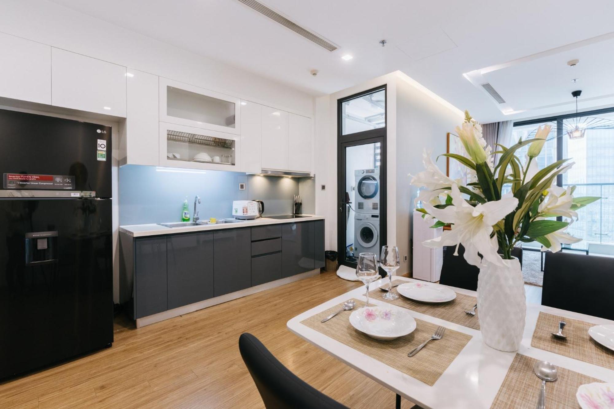 Apartment Lynn - Vinhomes Metropolis Near Lotte Center *