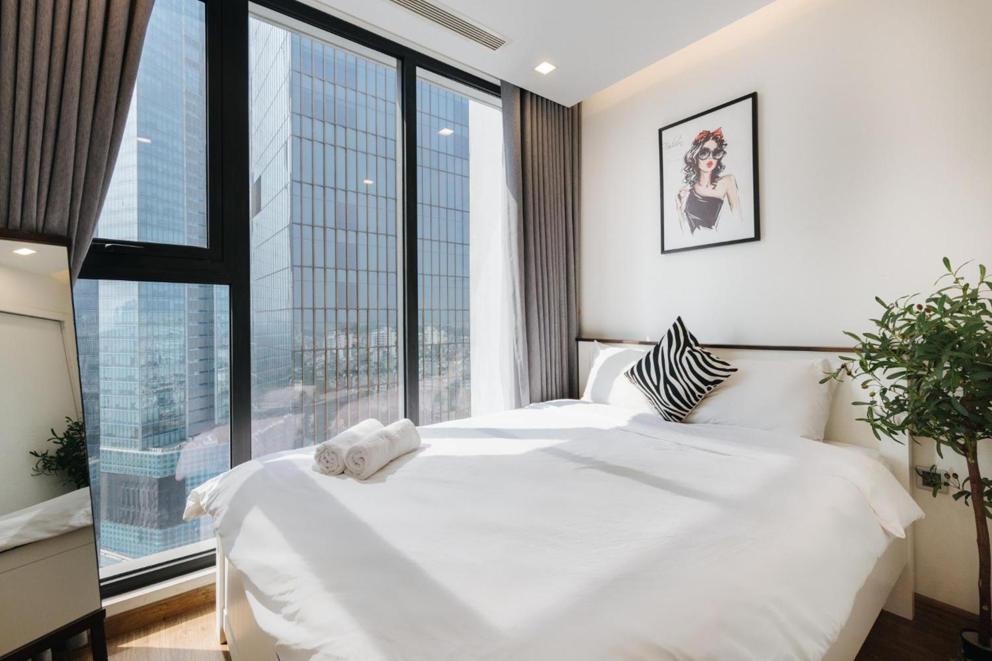 Lynn - Vinhomes Metropolis Near Lotte Center Apartment Hanoi