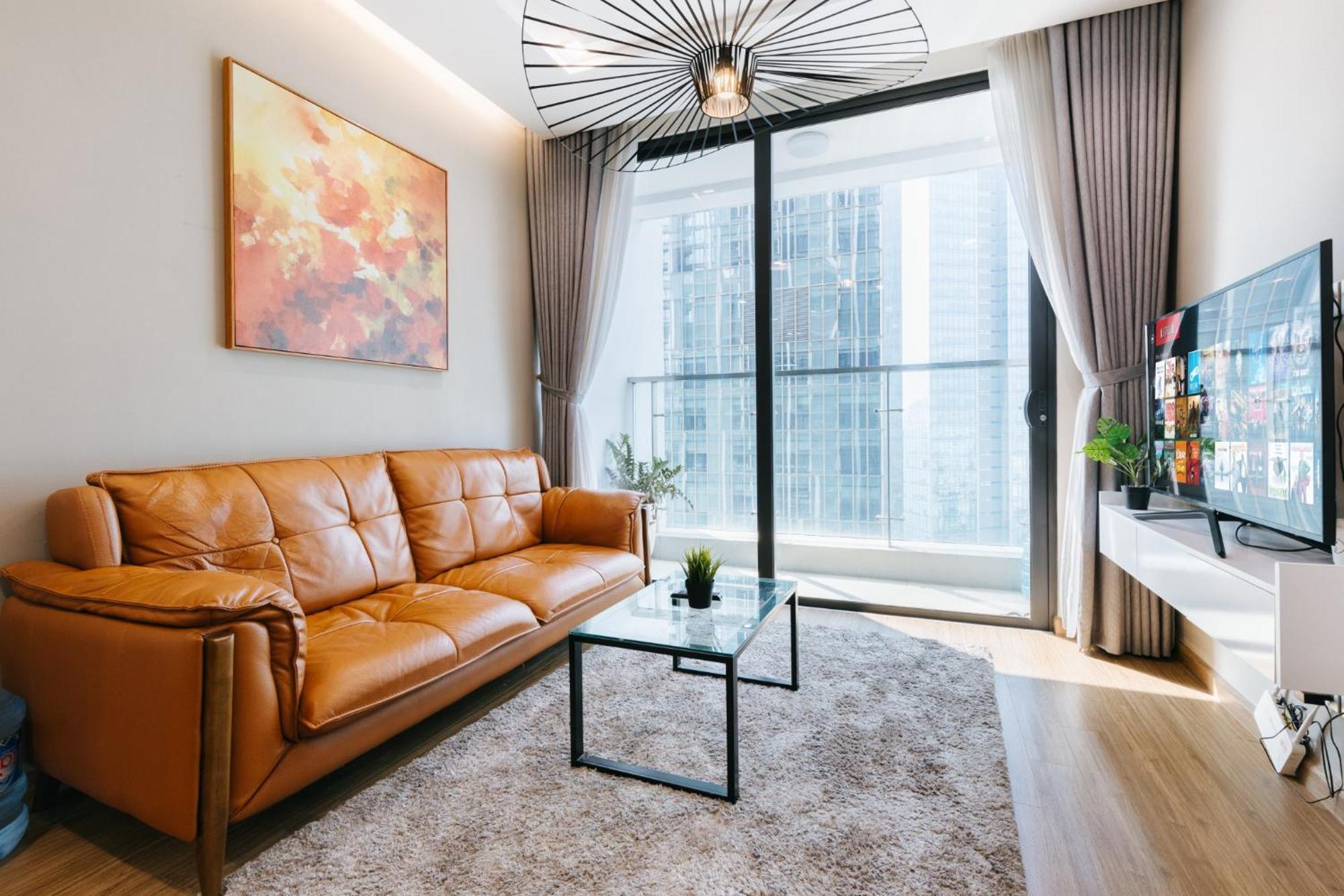 Apartment Lynn - Vinhomes Metropolis Near Lotte Center Hanoi