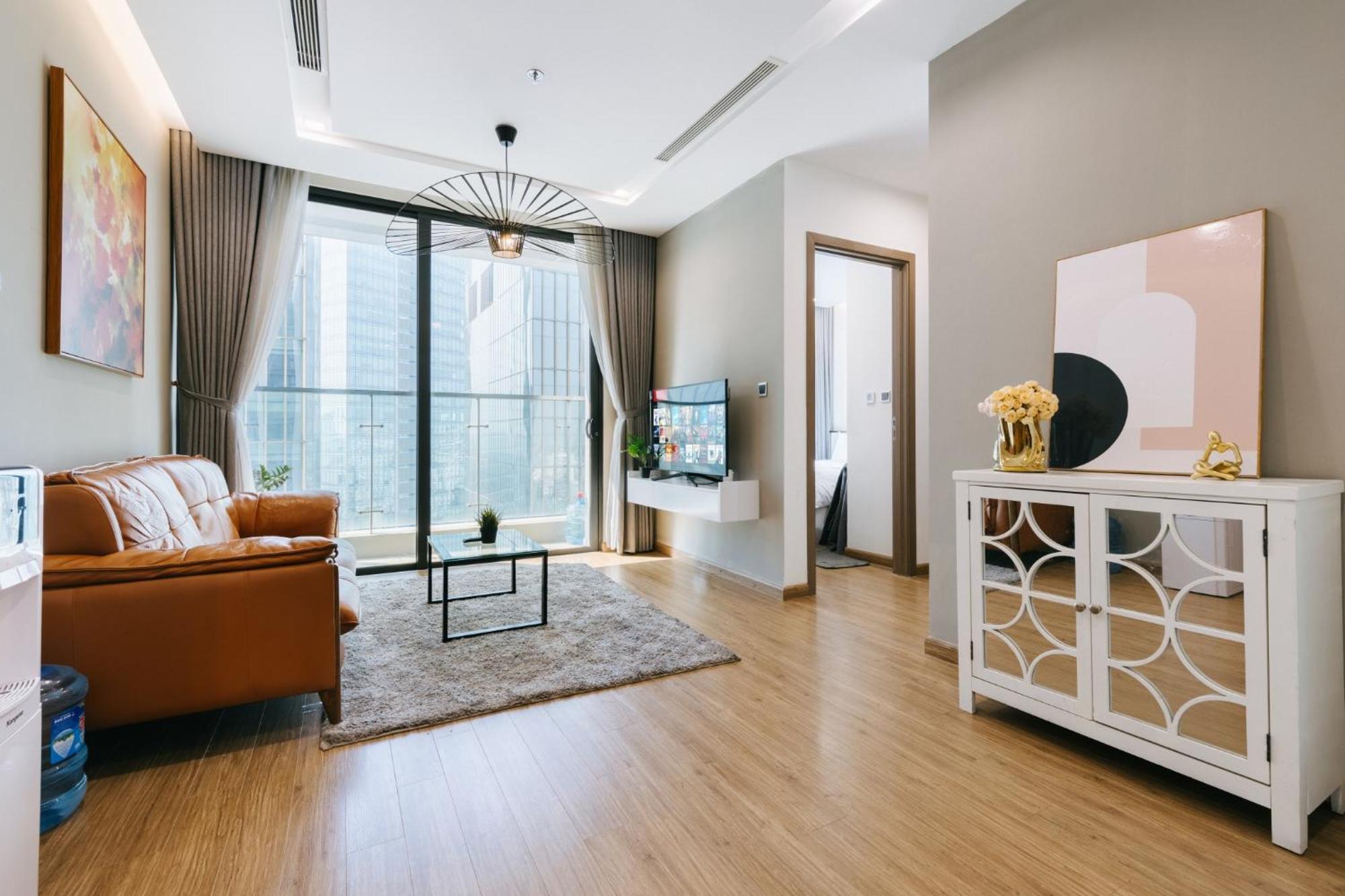 Lynn - Vinhomes Metropolis Near Lotte Center * Hanoi
