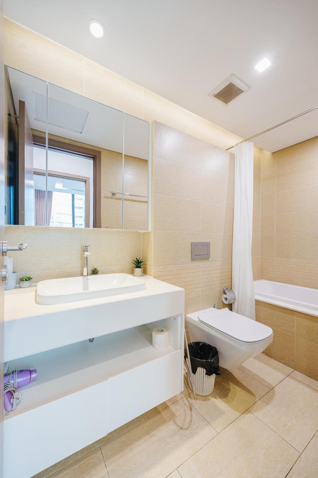 Apartment Lynn - Vinhomes Metropolis Near Lotte Center *