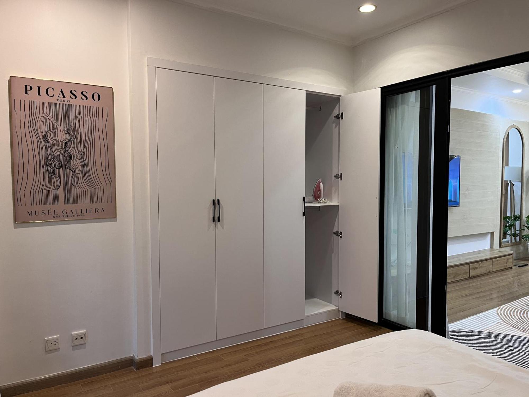 Căn hộ U - 1 Bedroom At Vinhomes Royal