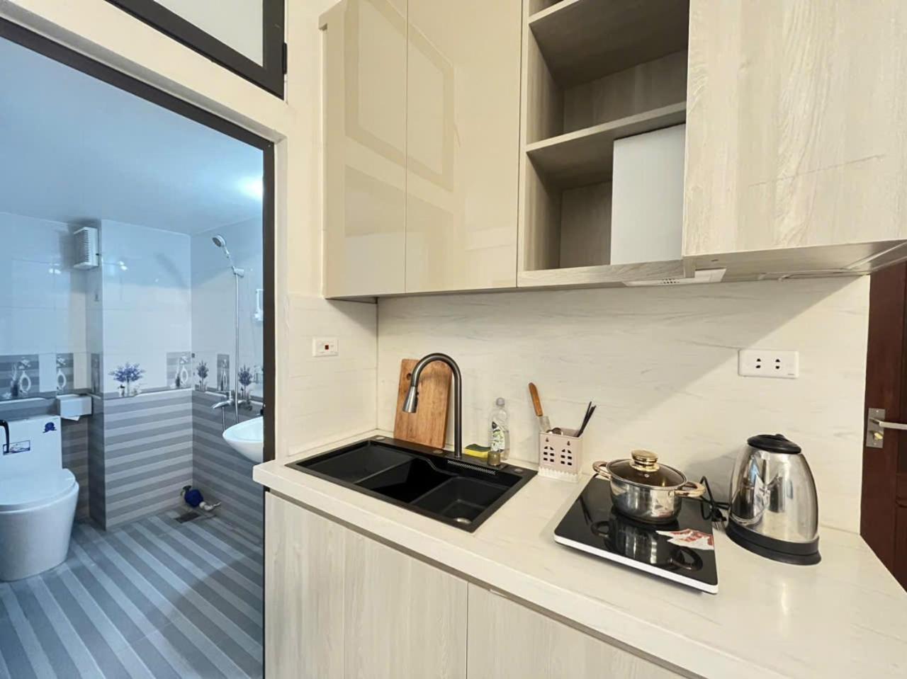 Lase Lit Homes - Ha Noi Apartment *