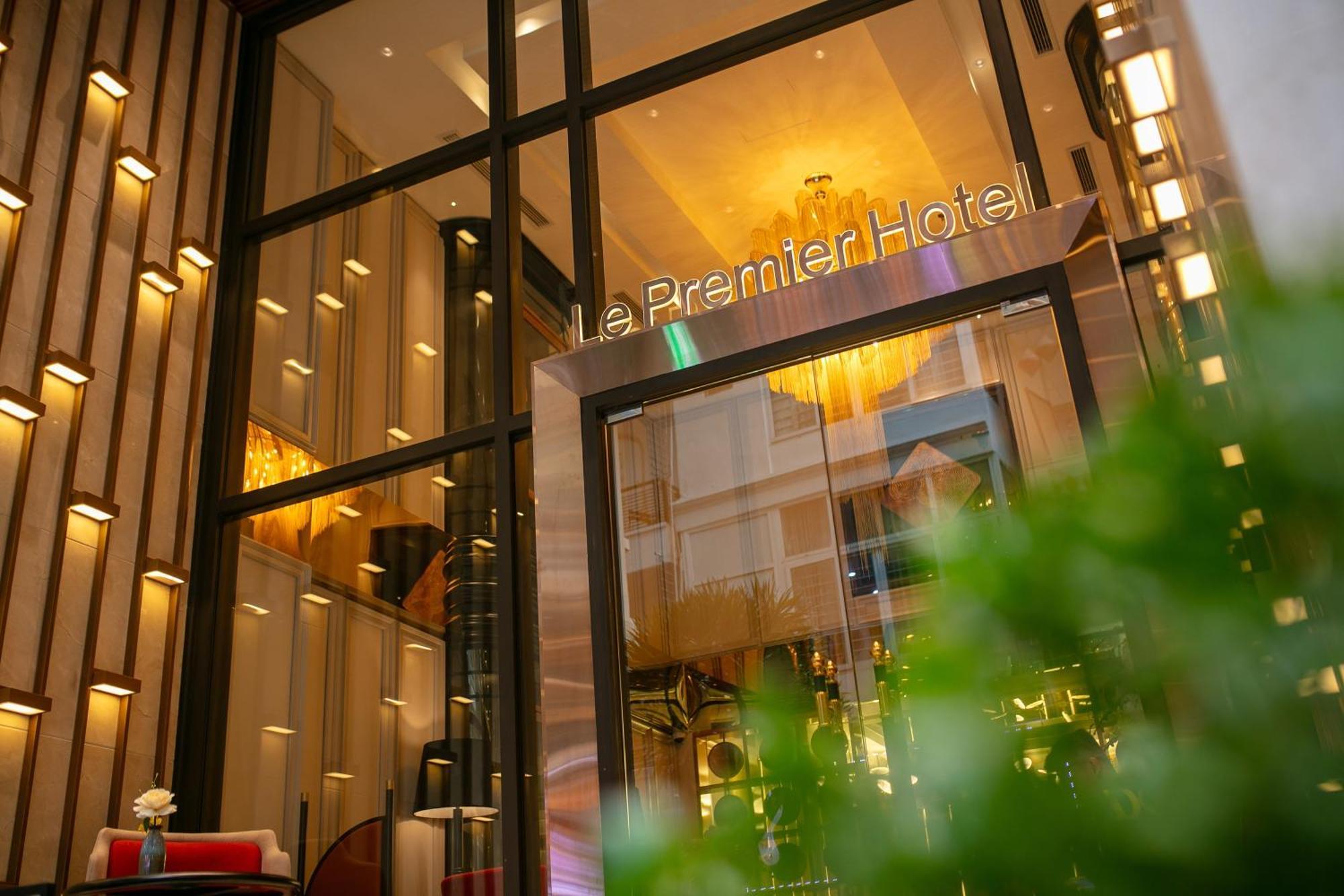 Le Premier & Rooftop Bar 4* Hanoi