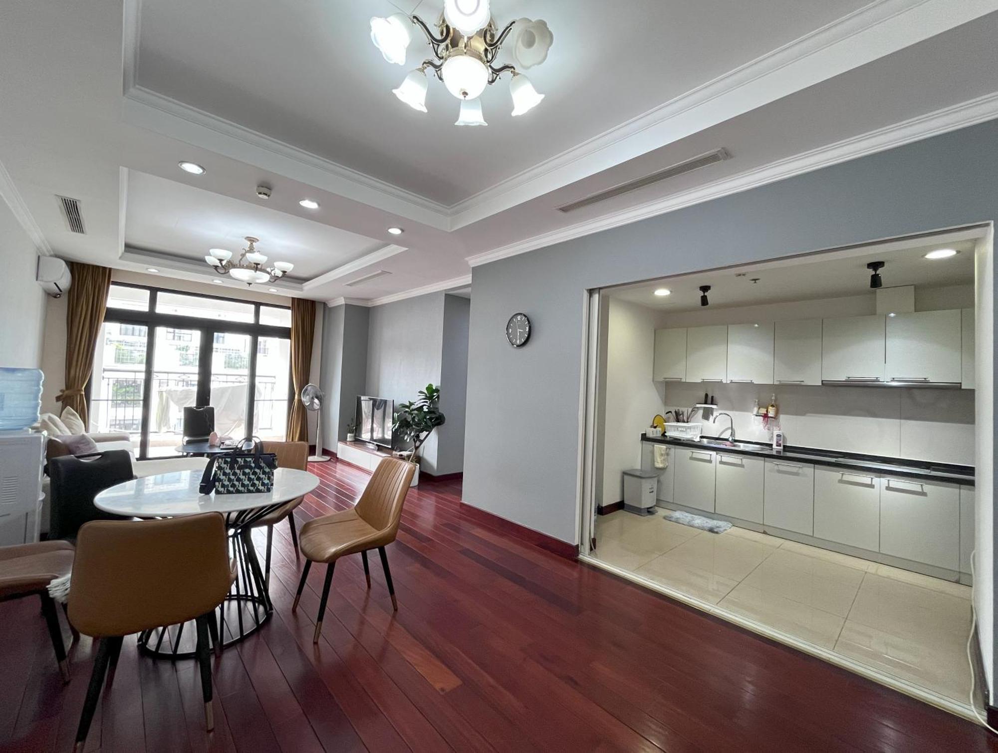 Vinhomes Royal Luxury 3br Apartment