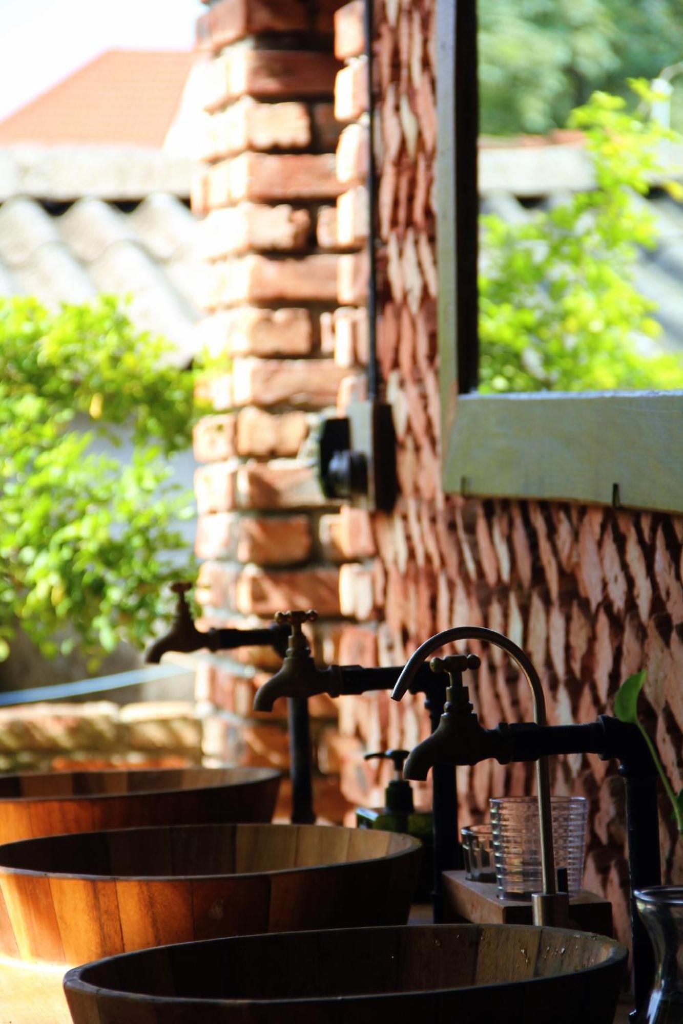 Doai Duong Lam Bed & Breakfast *
