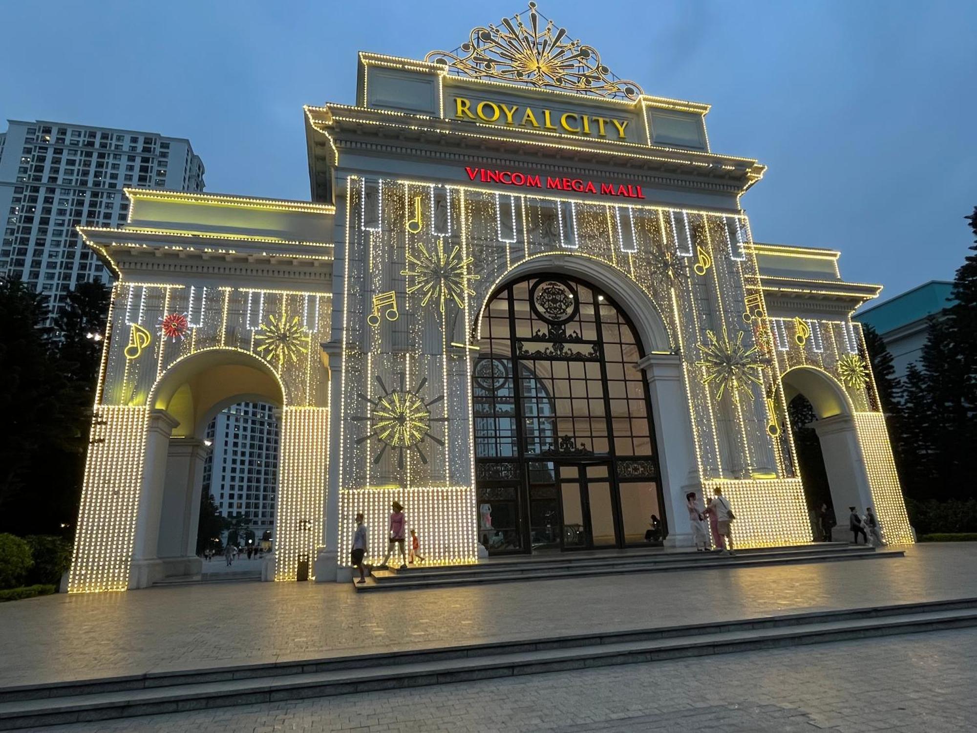 Vinhomes Royal Luxury 3br * Hanoi