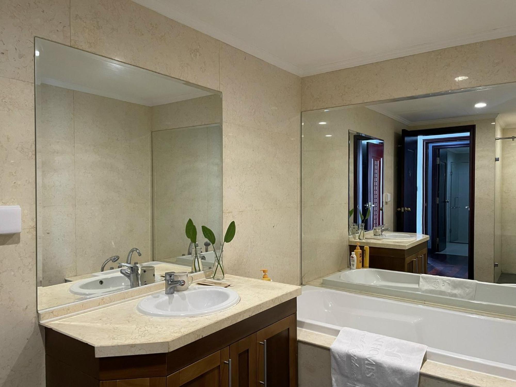Vinhomes Royal Luxury 3br Apartment