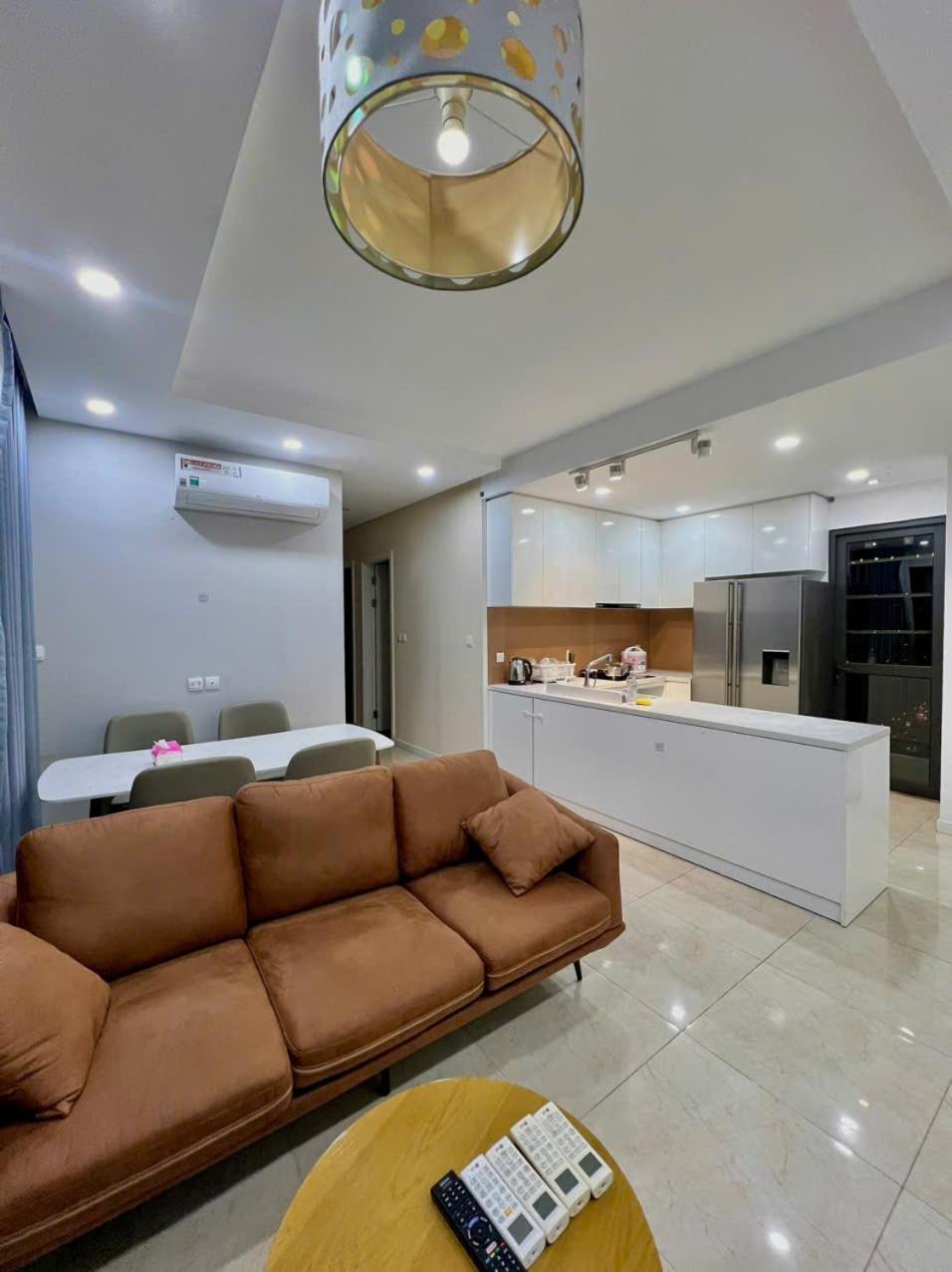 Vinhomes Dcapitale Tran Duy Hung Ho Cao Cap Mint 3br *