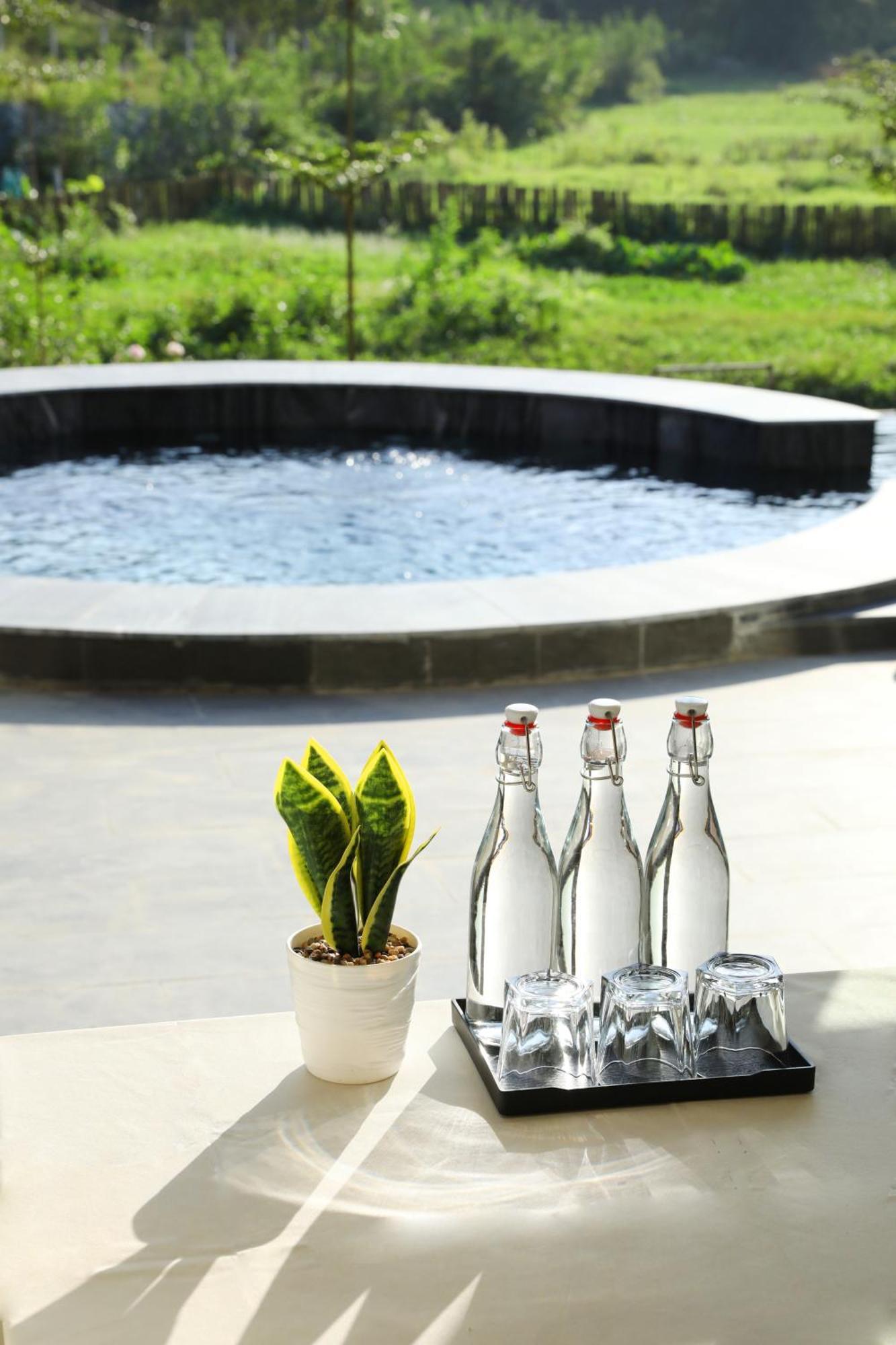 Vivian's Garden - Pickle Ball Holiday home Hanoi