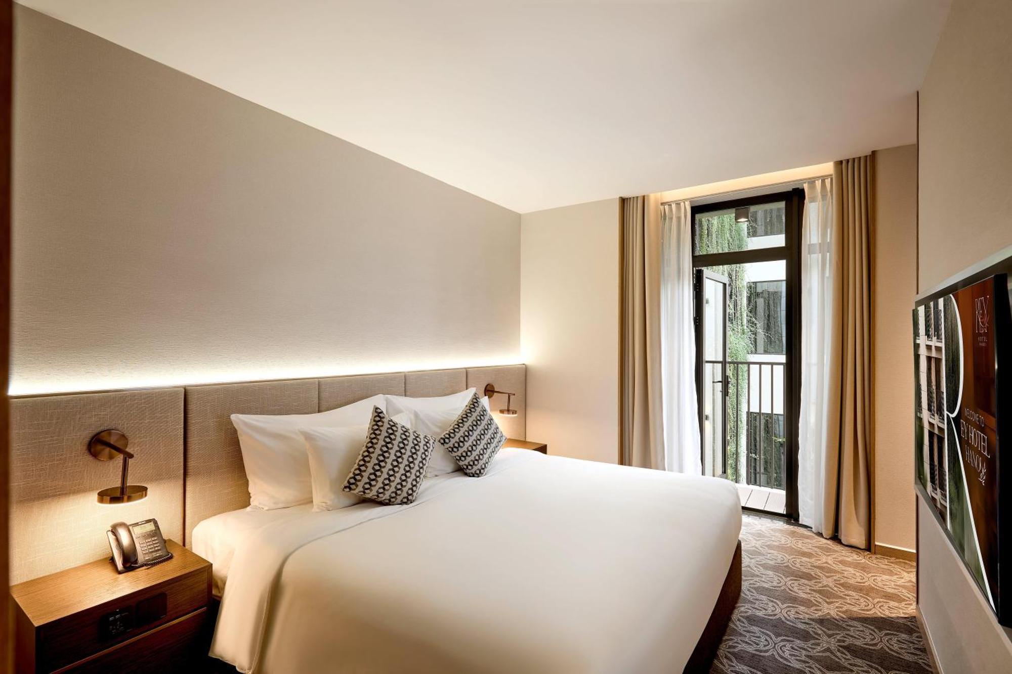 Rey Hotel 4*