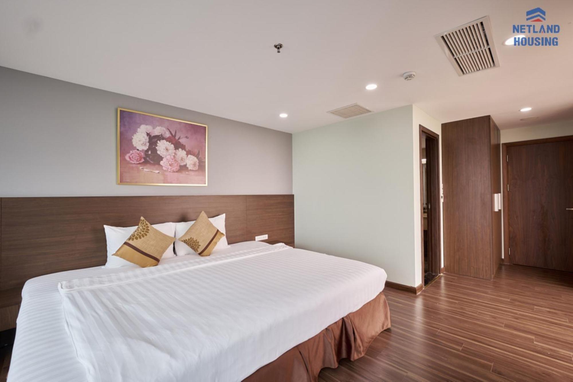 Westlake Legacy By Netland Housing *