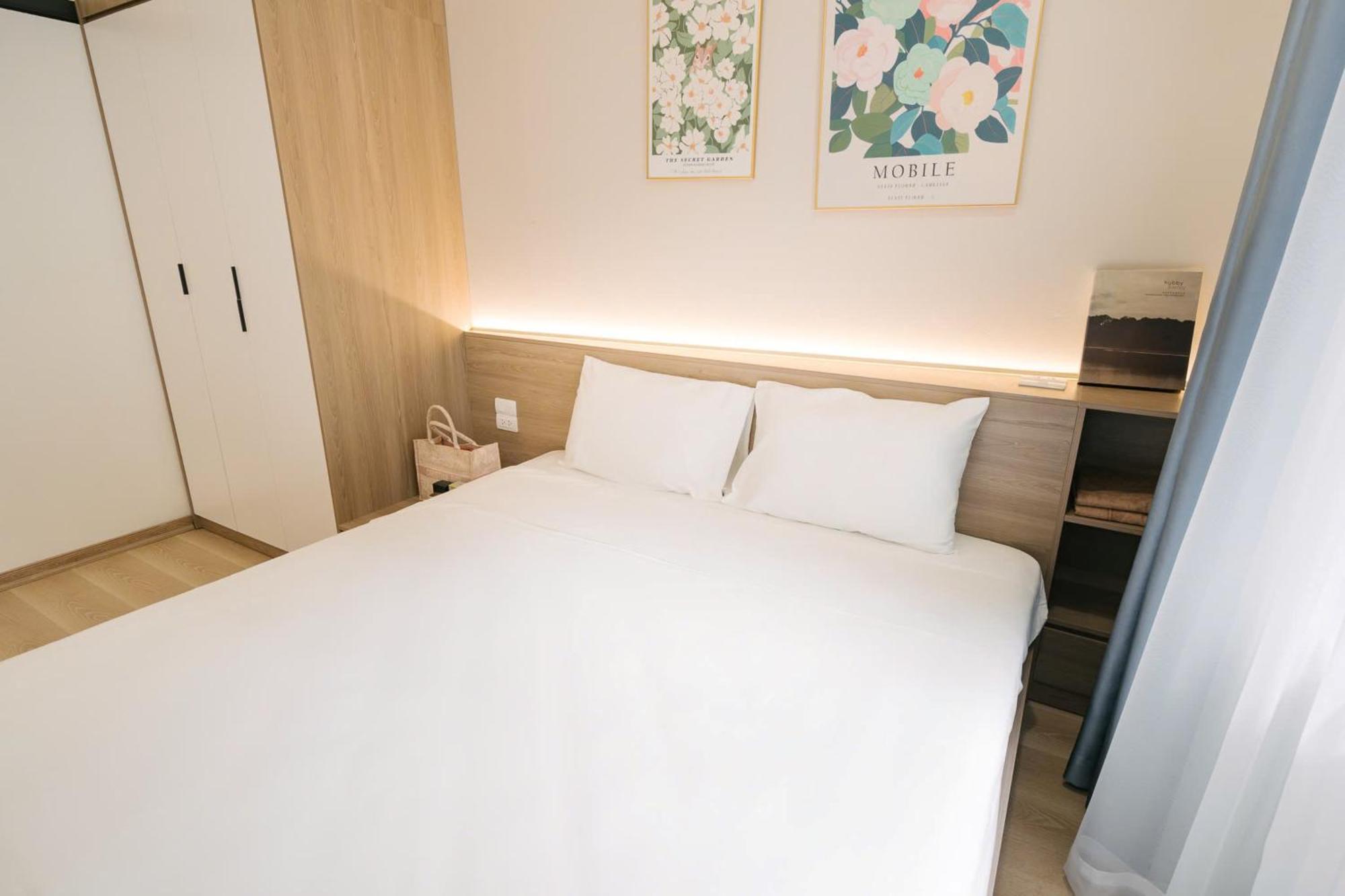 Hotel Lux Ngoc Khanh 2 *
