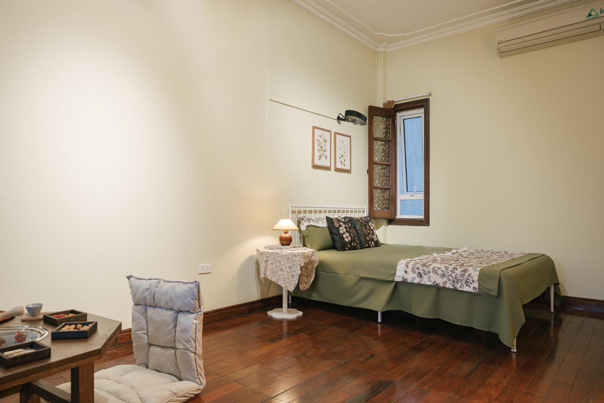 Guest house Pentstudio With Garden, View 5mins To Old Quater Hanoi