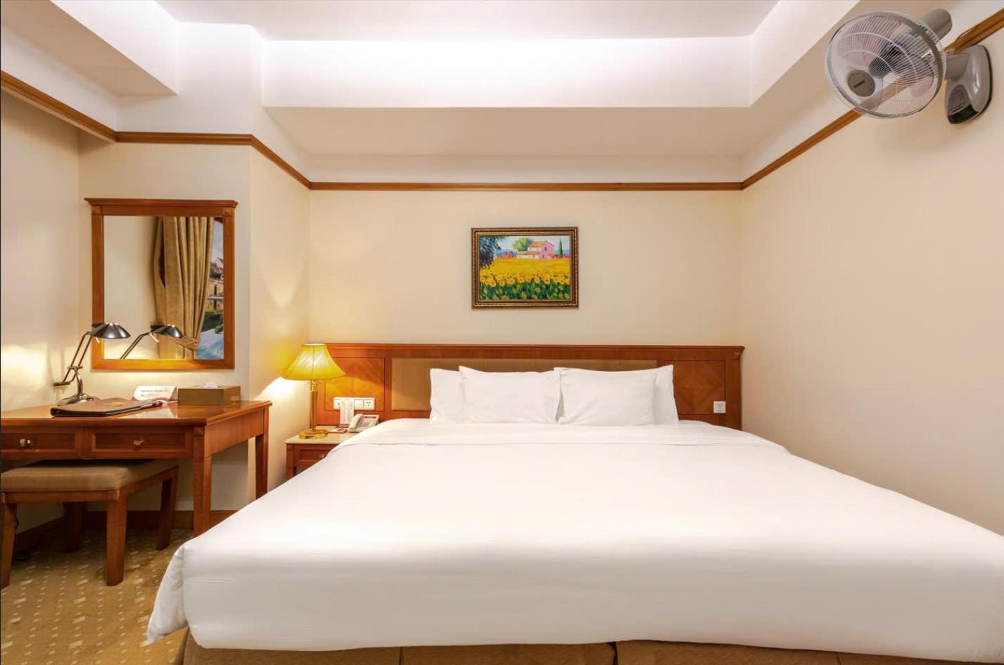 Hotel A25 Luxury Hanoi