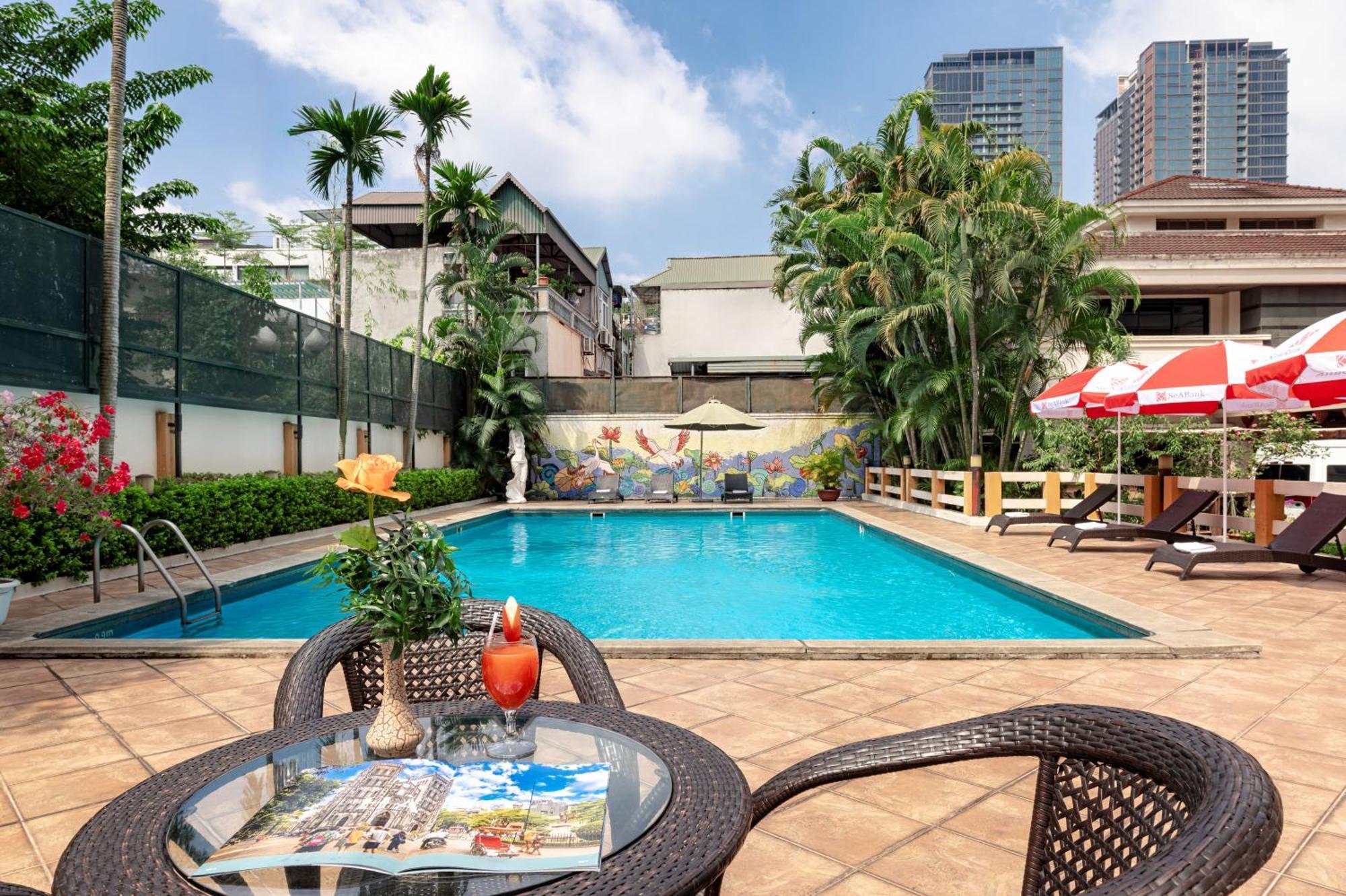 Hotel Oriental Palace Hanoi