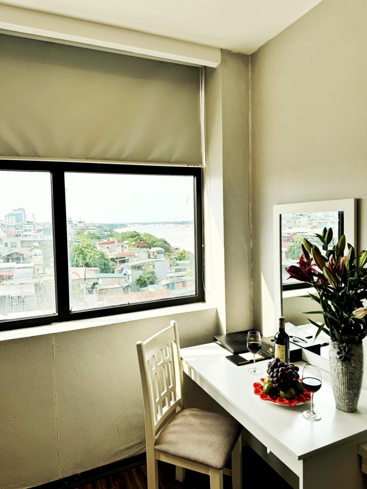 Sunrise 3* Hanoi