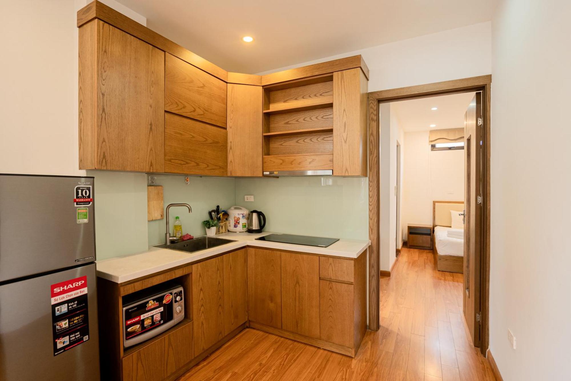 22housing & 60 Linh Lang Apartment