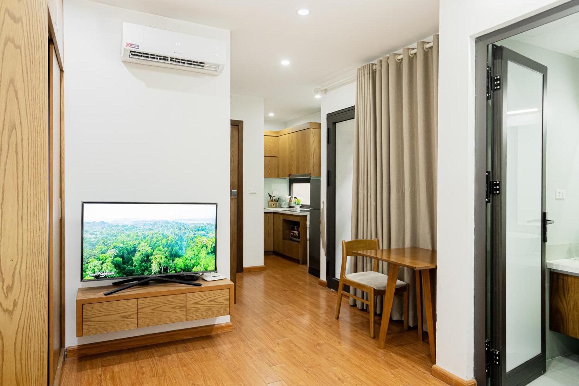 22housing & 60 Linh Lang