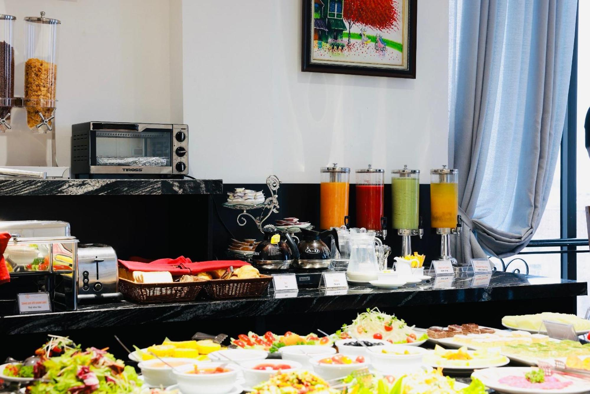 Hotel Serenata San De Hanoi