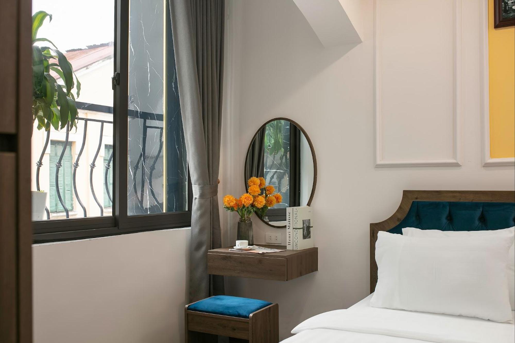 Airport Premium Hotel
